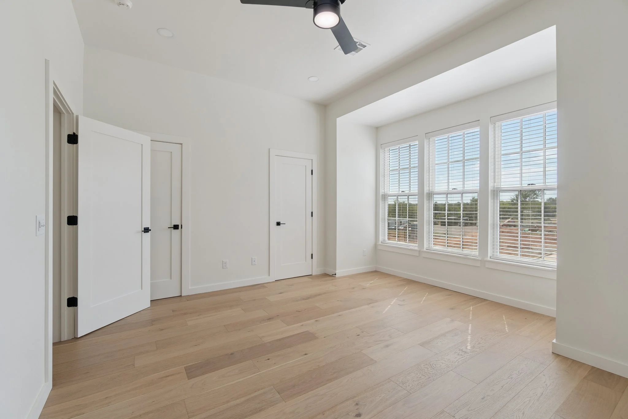 26-web-or-mls-18829 Selah Wy_025.jpg