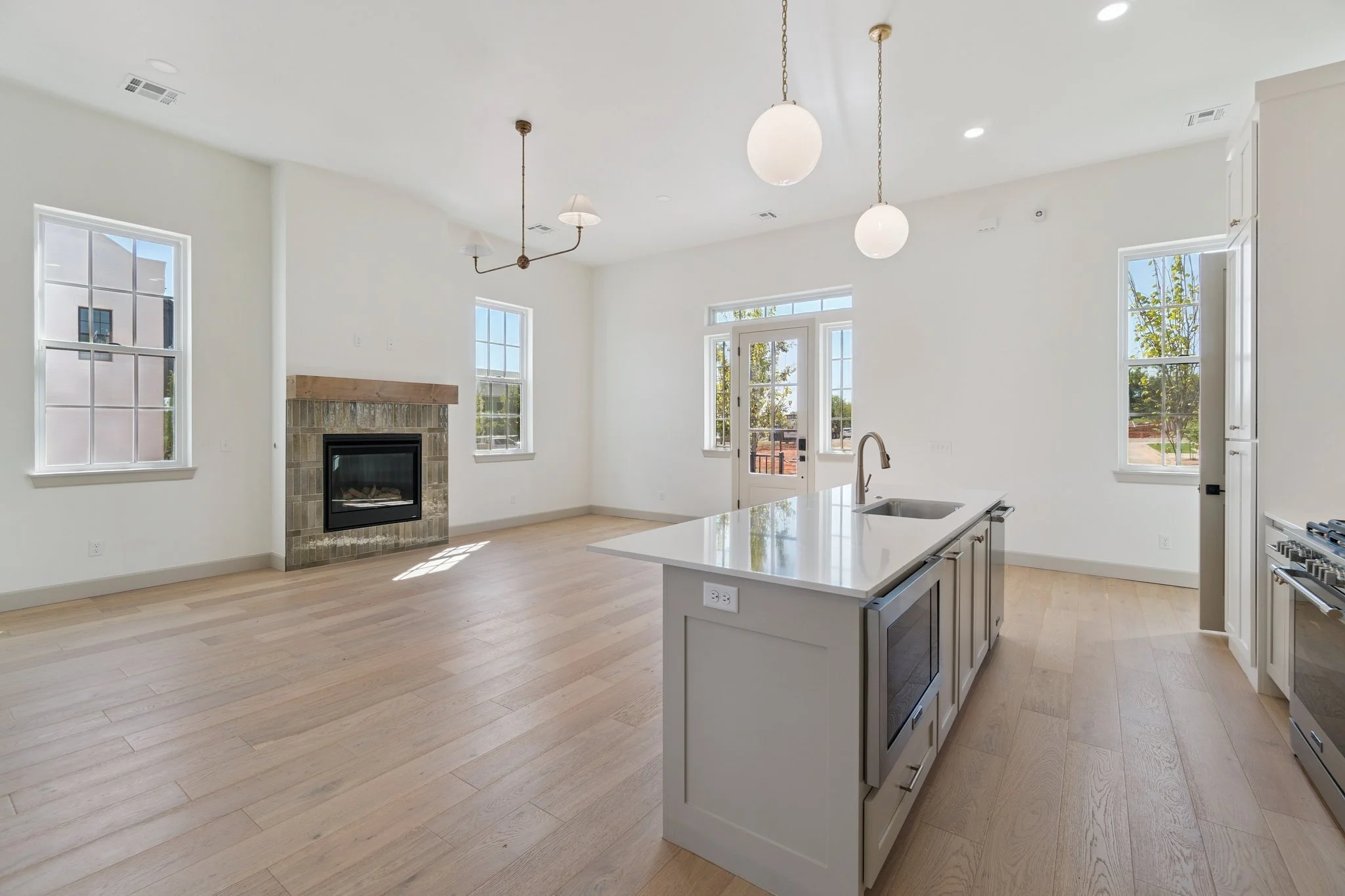 12-web-or-mls-18835 Selah Wy_012.jpg