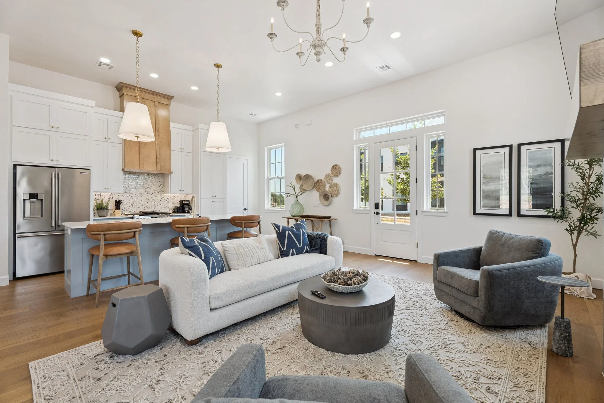 8-web-or-mls-18817 Selah Wy-3.jpg