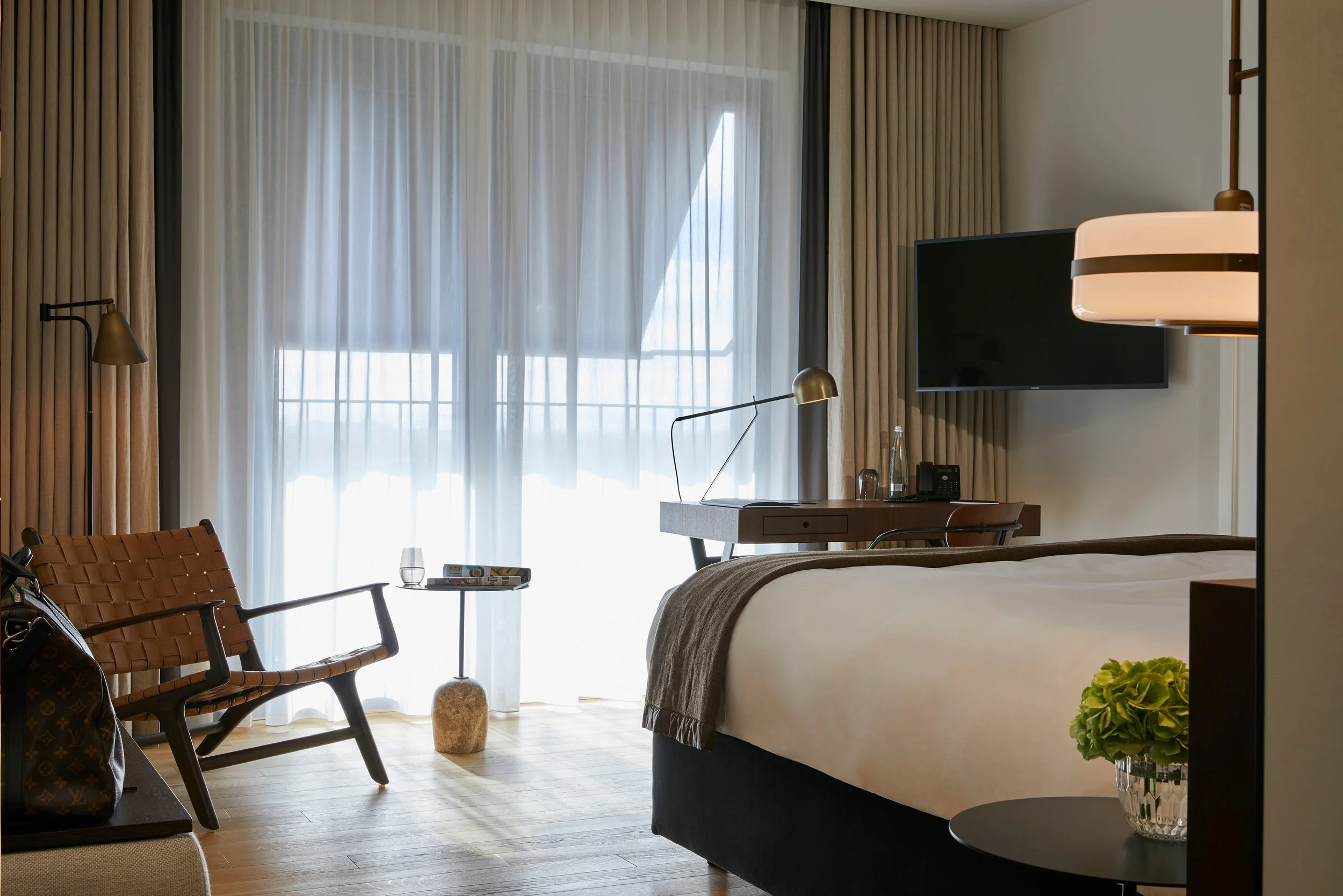 Querfomat_Bv. Hotel Infinity11.jpg