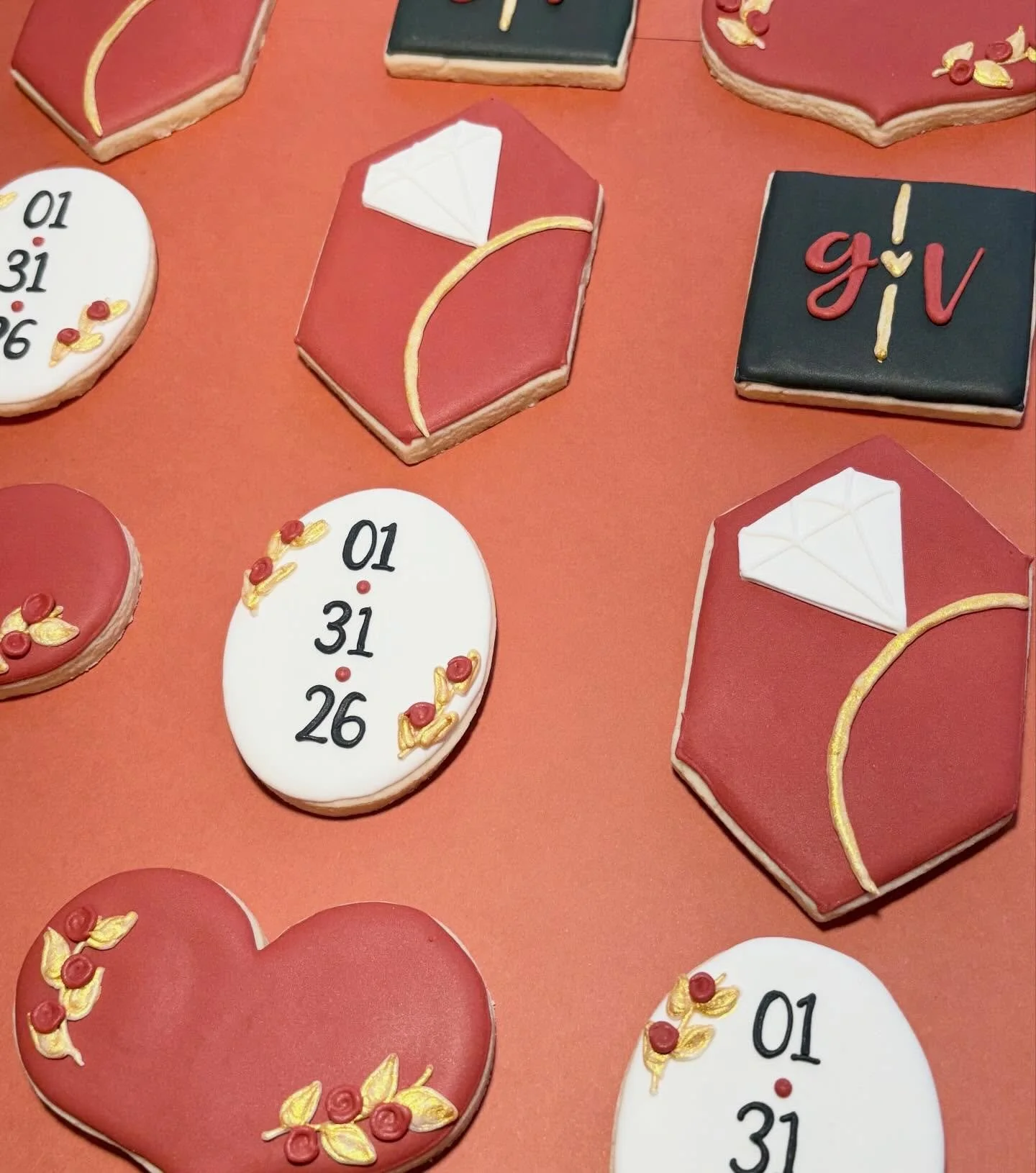 Better late than never to post these! Congrats to the happy couple!