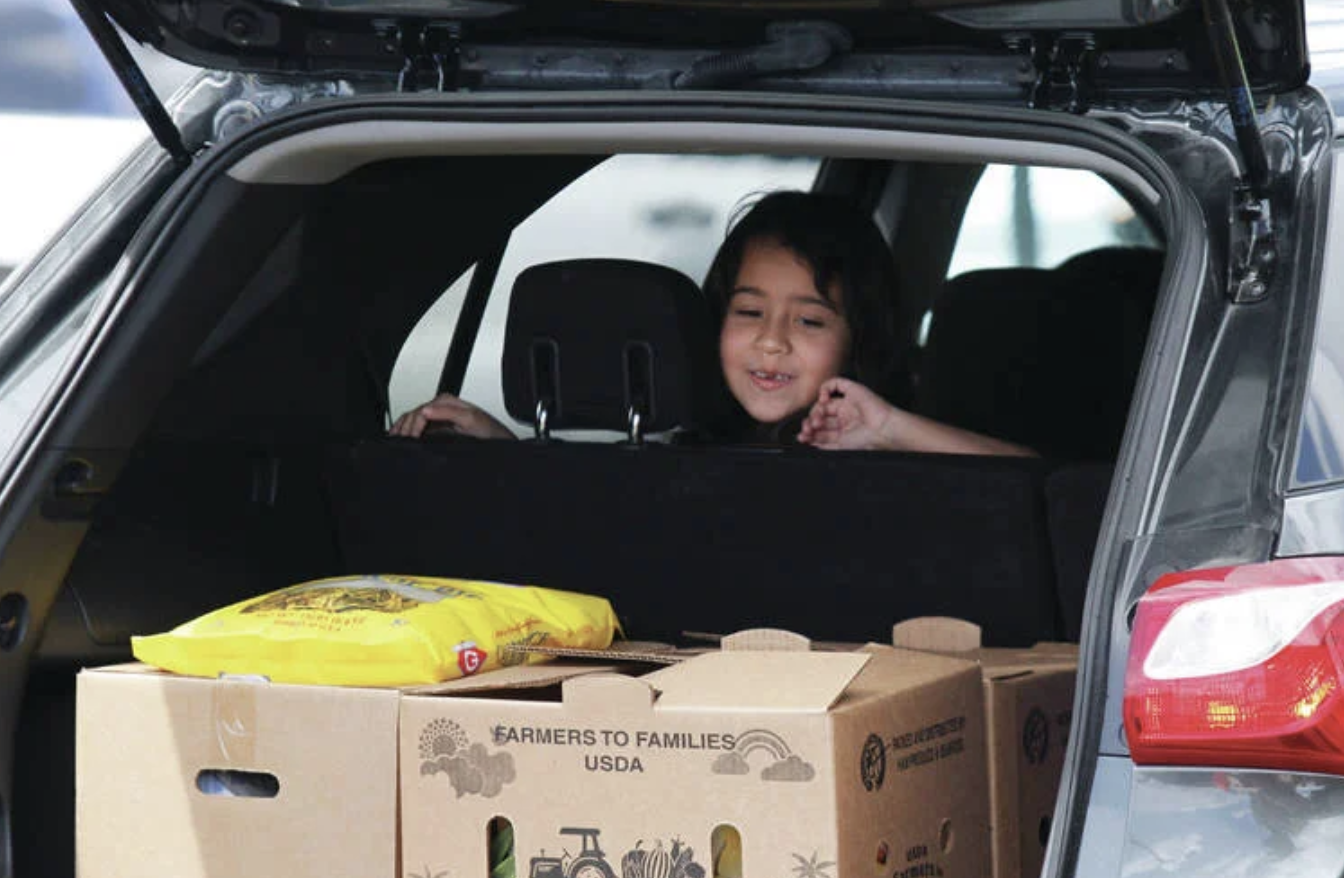 Keaau Food Drop Draws More Than 3,000