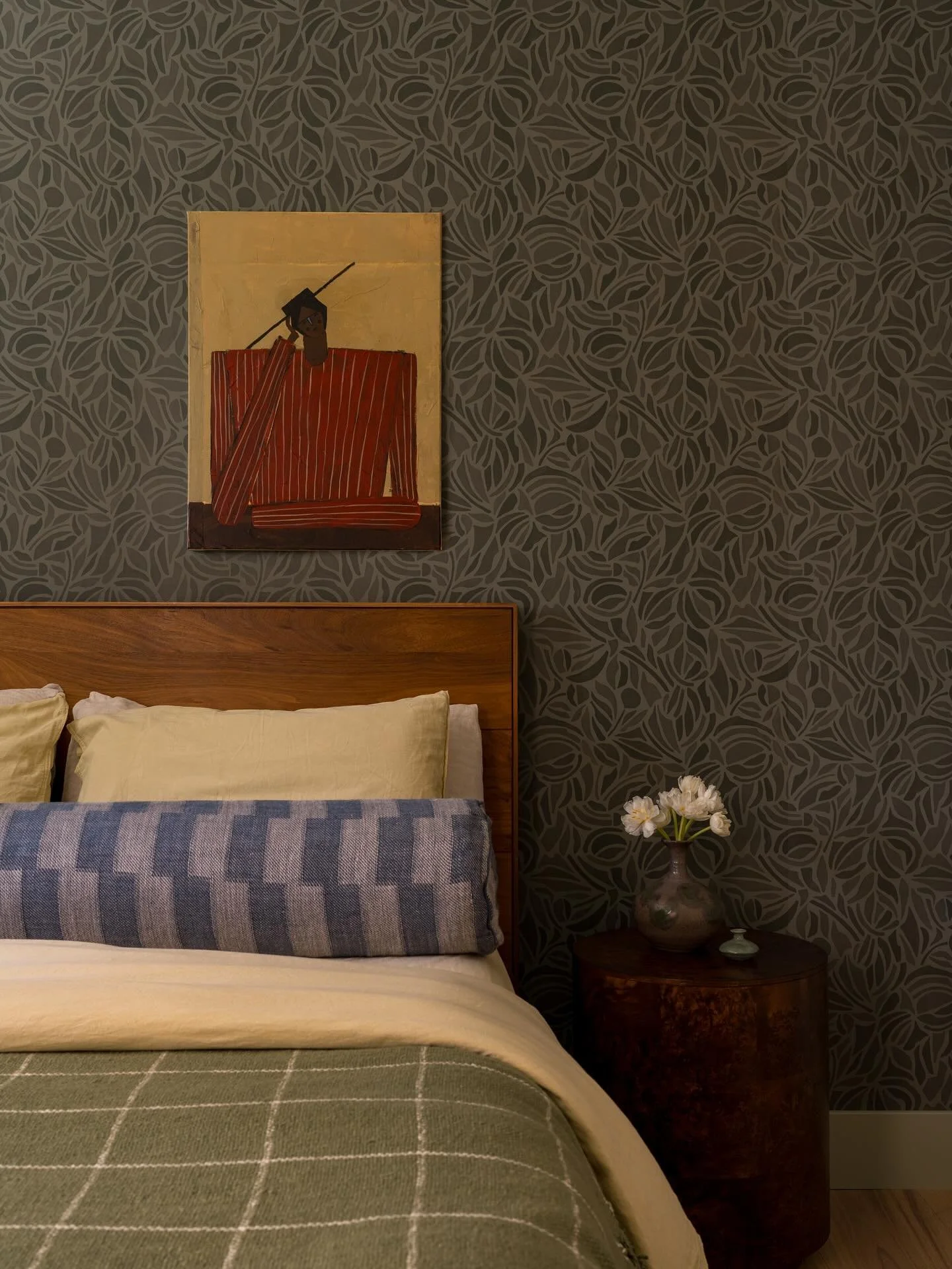 A glance into one of the kid rooms at our Canyon project. Always up for playing with pattern and color mix. 

Design/Styling: @anaberdesign 
Architecture: @t7architecture 
Photography: @charlotteleaphotography 

#anaberdesign #aNDcanyon #kidbedroom #