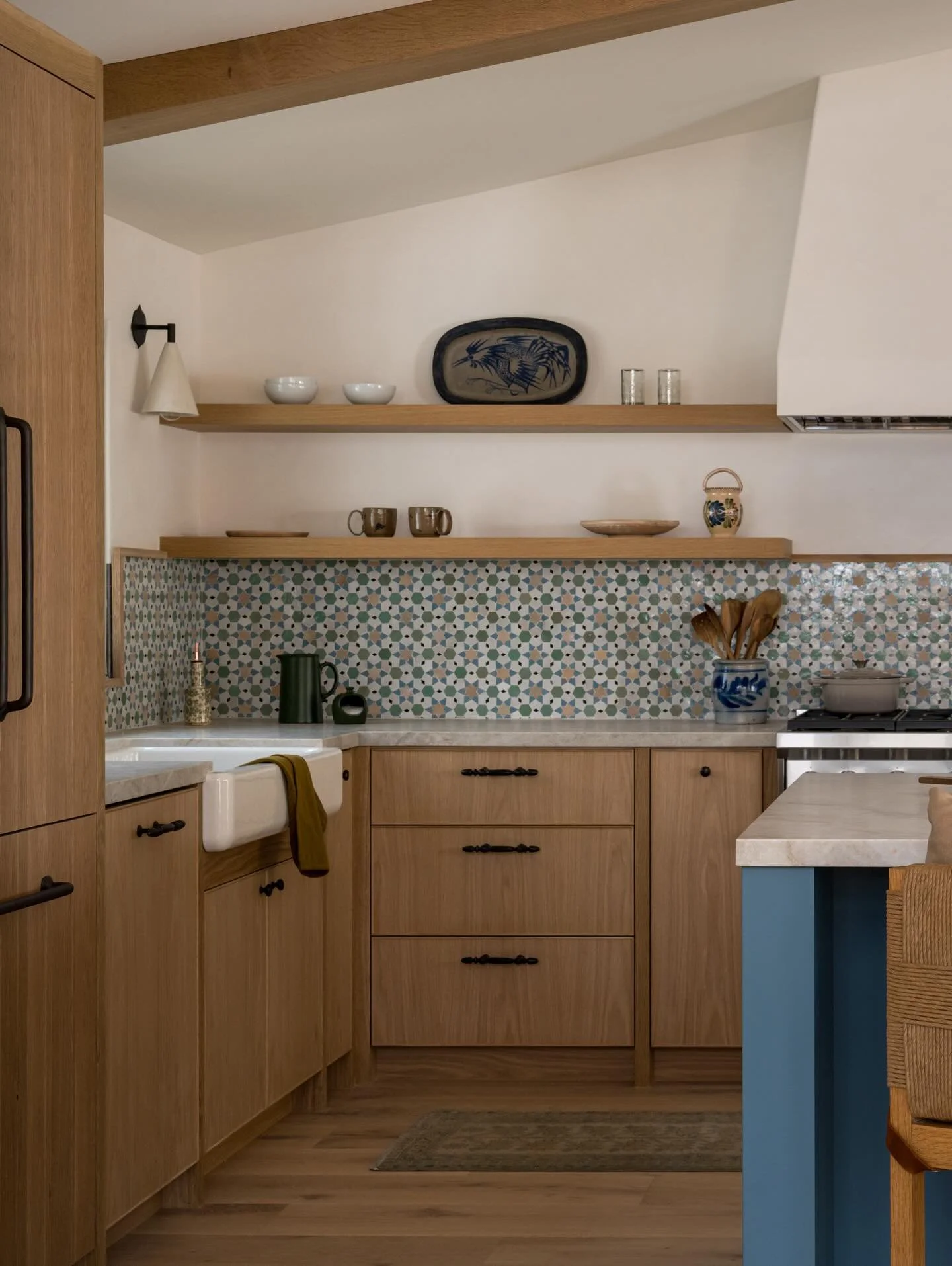Half of our kitchen at our Canyon project. Fun fact: the kitchen renovation wasn&rsquo;t in the original plans but a flood prior to demo added scope to our work. We worked within the existing footprint of the previous kitchen to update the space.

De