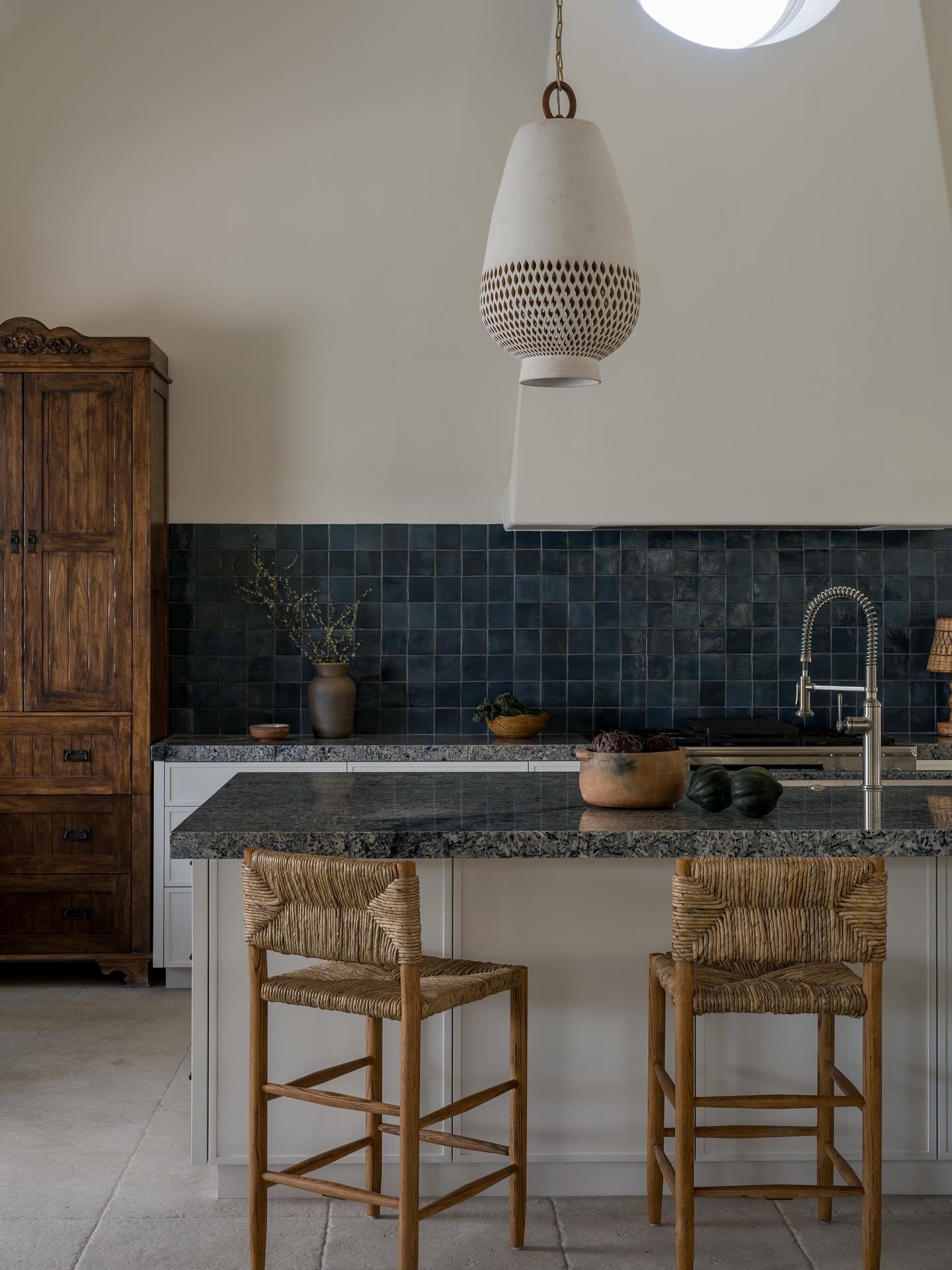 As we start to wrap #2025, here&rsquo;s a round up of the kitchens we completed this past year. I&rsquo;m grateful for the diversity of projects that come our way- allowing us to flex our creativity and dream up material combinations unique to each p