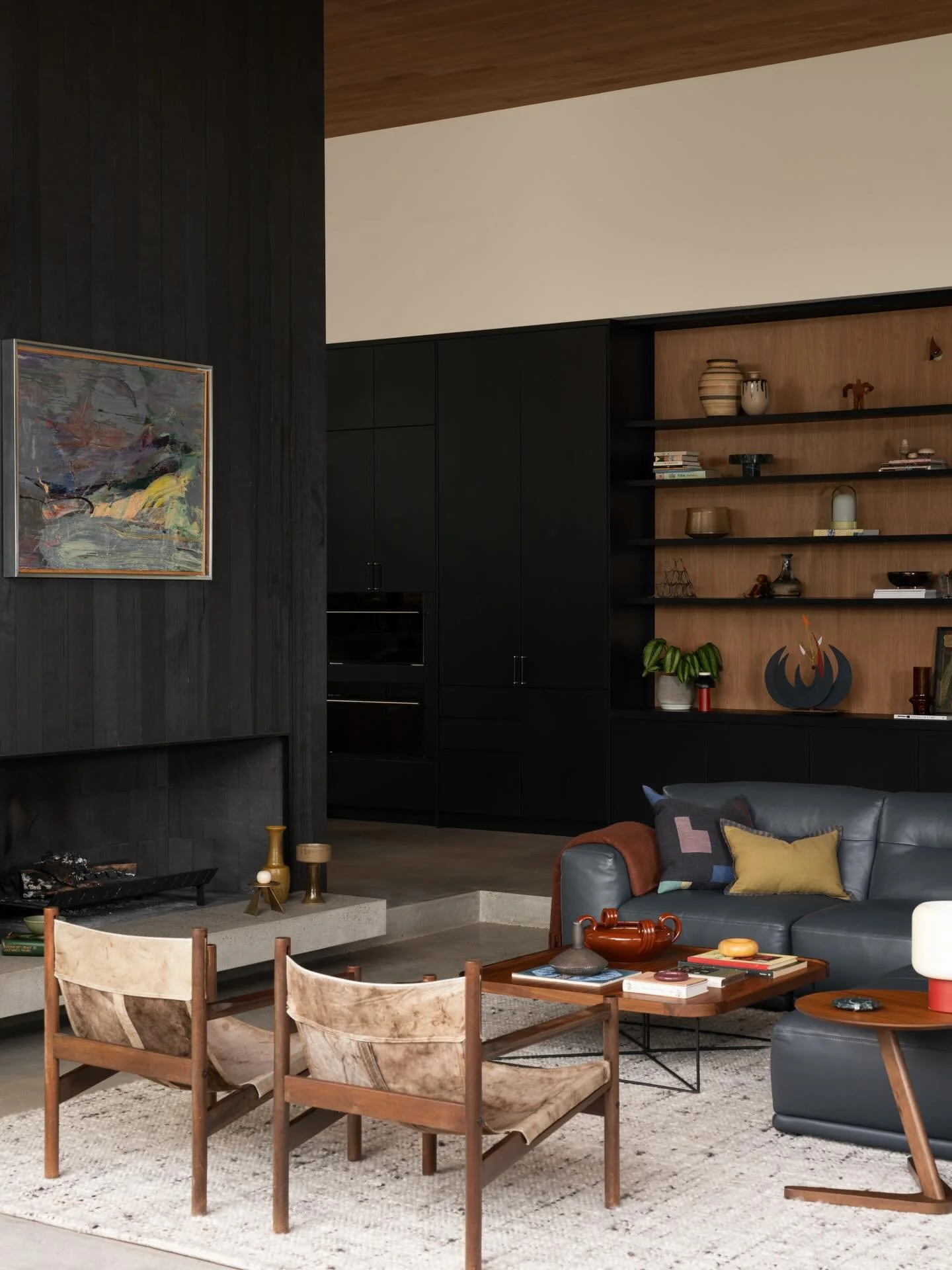 New Work ✨

When your talented friends at @fieldxstudio ask you to collaborate on the interiors of a stunning build, you say YES.

Sharing a glimpse into the sunken living room area of the home. I loved leaning into the modern aesthetic and clean lin