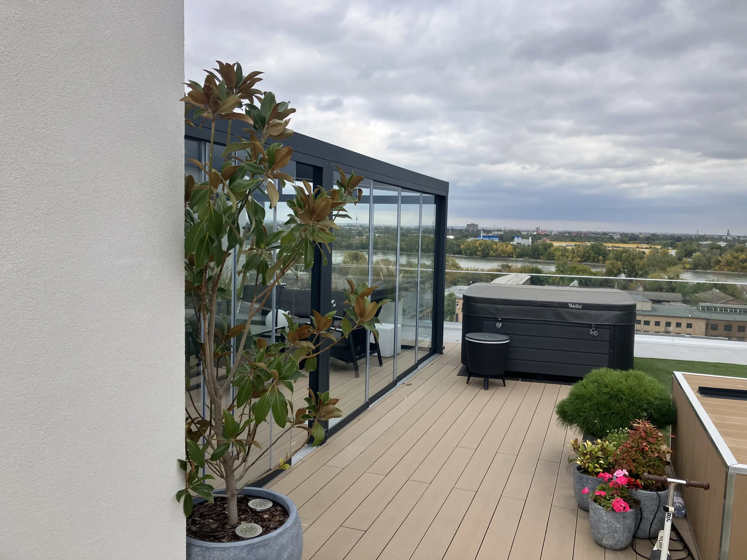 Keret nélküli télikert Budapesten