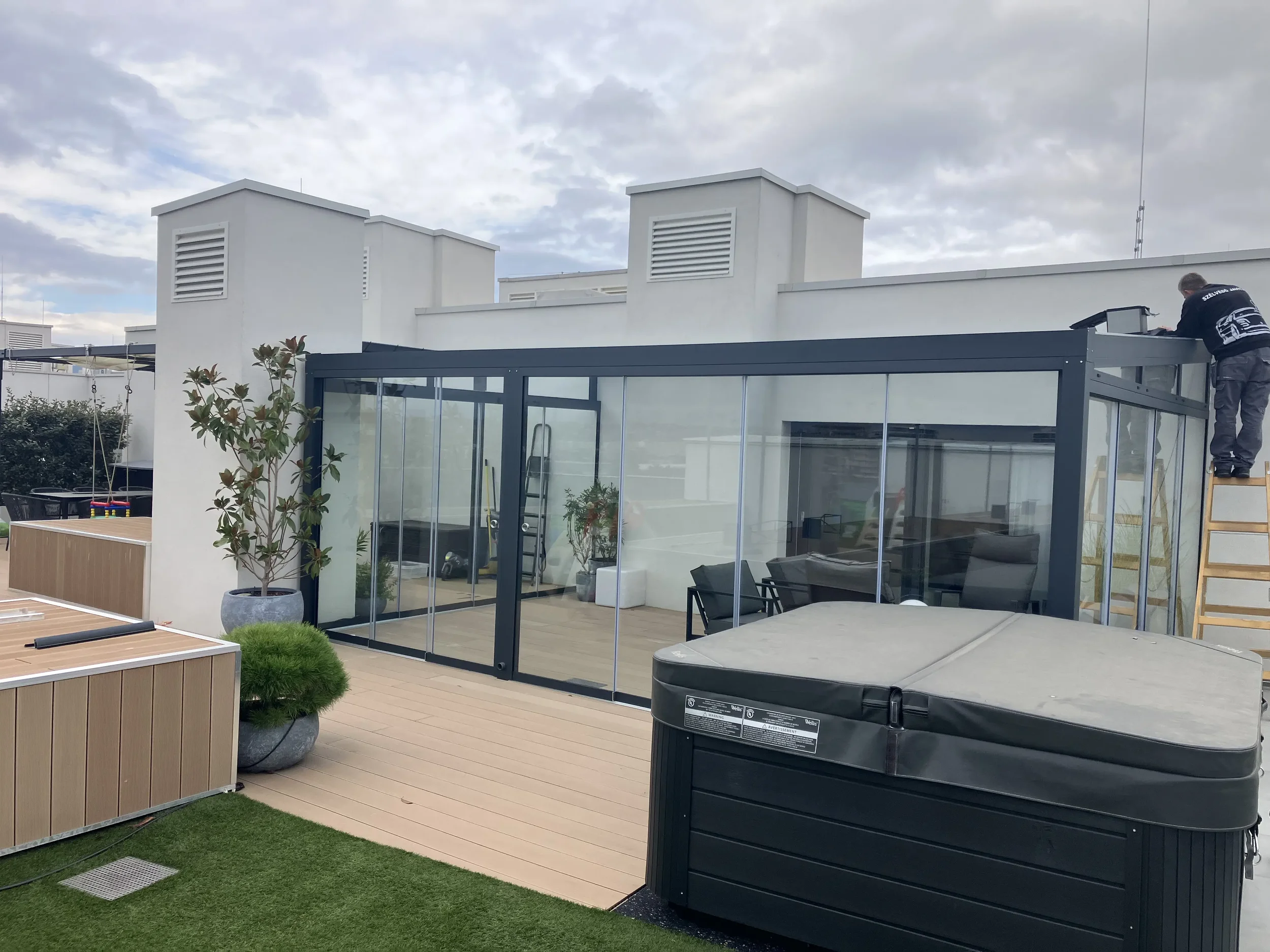 Keret nélküli télikert Budapesten