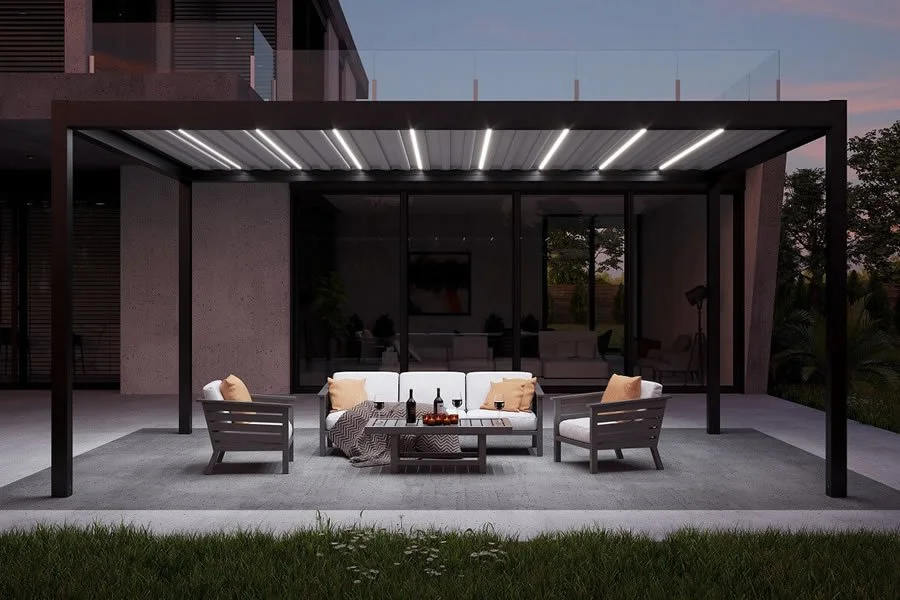 Bioklimatikus pergola led világítással a lamellékban