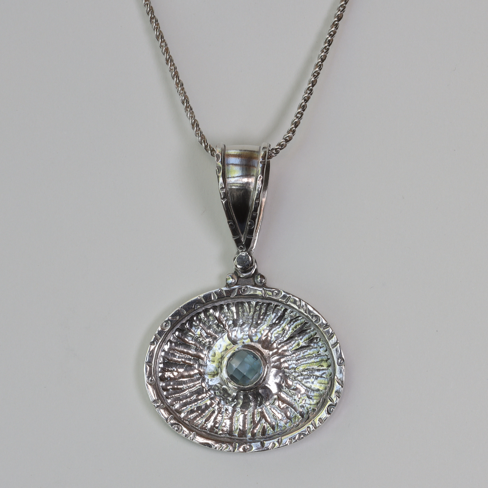 Field with Inscribed Edge