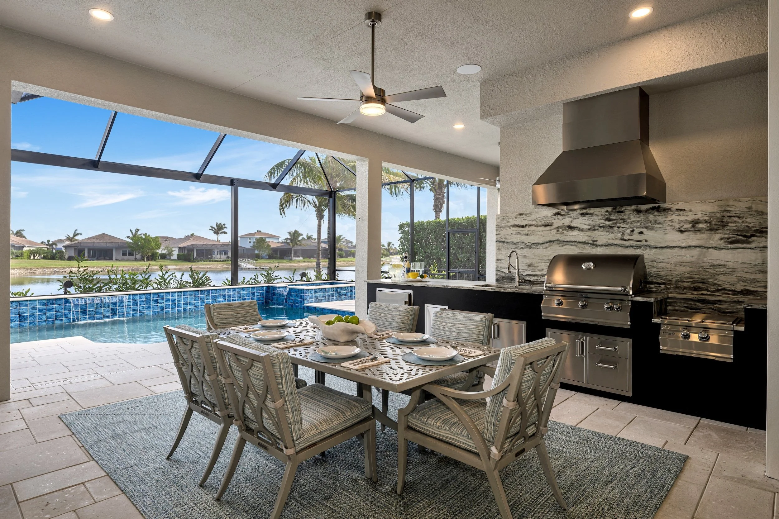 Outdoor Dining- Kitchen 2.jpg