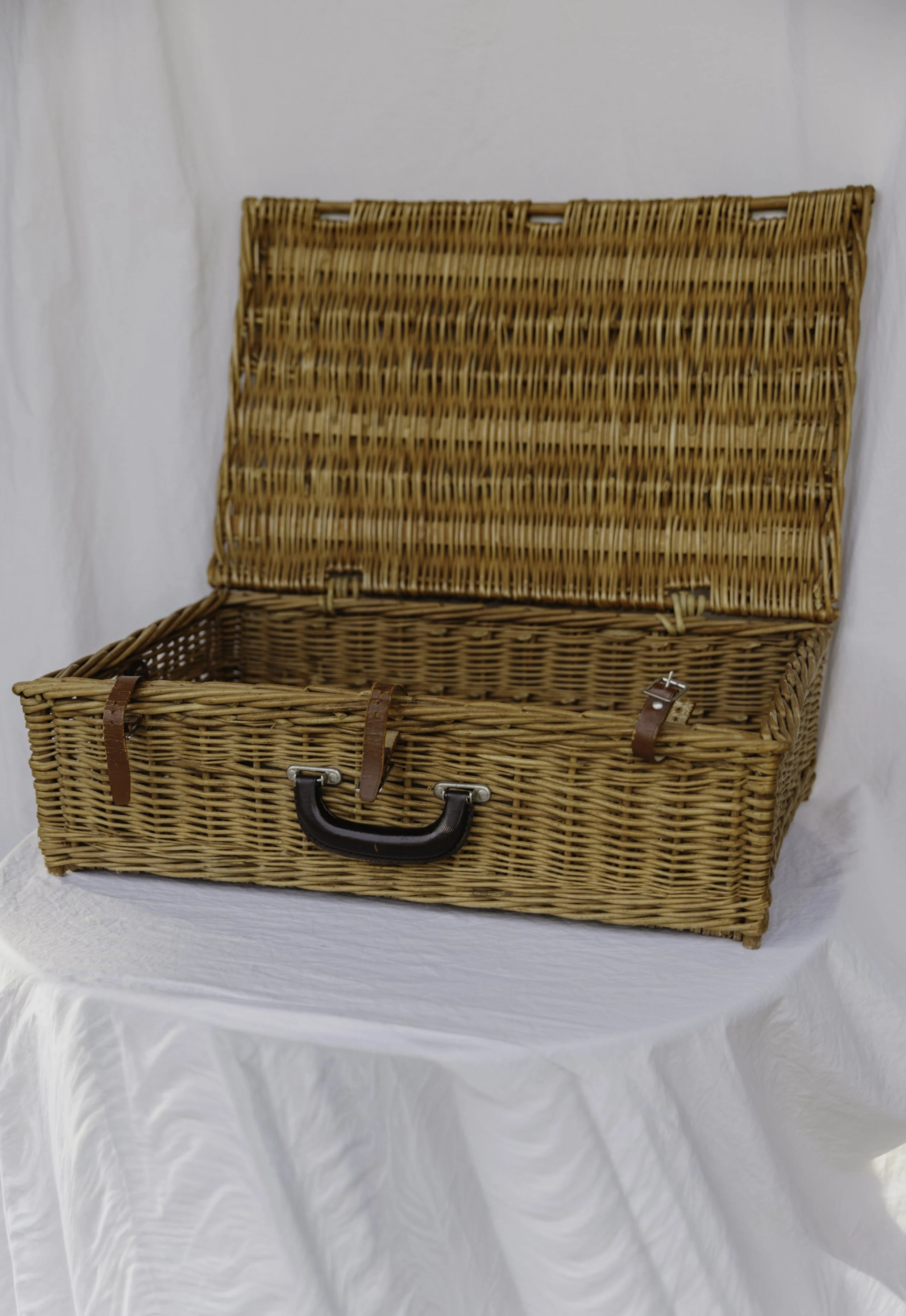 Hawthorn _ Antiques & Vintage-950.jpg