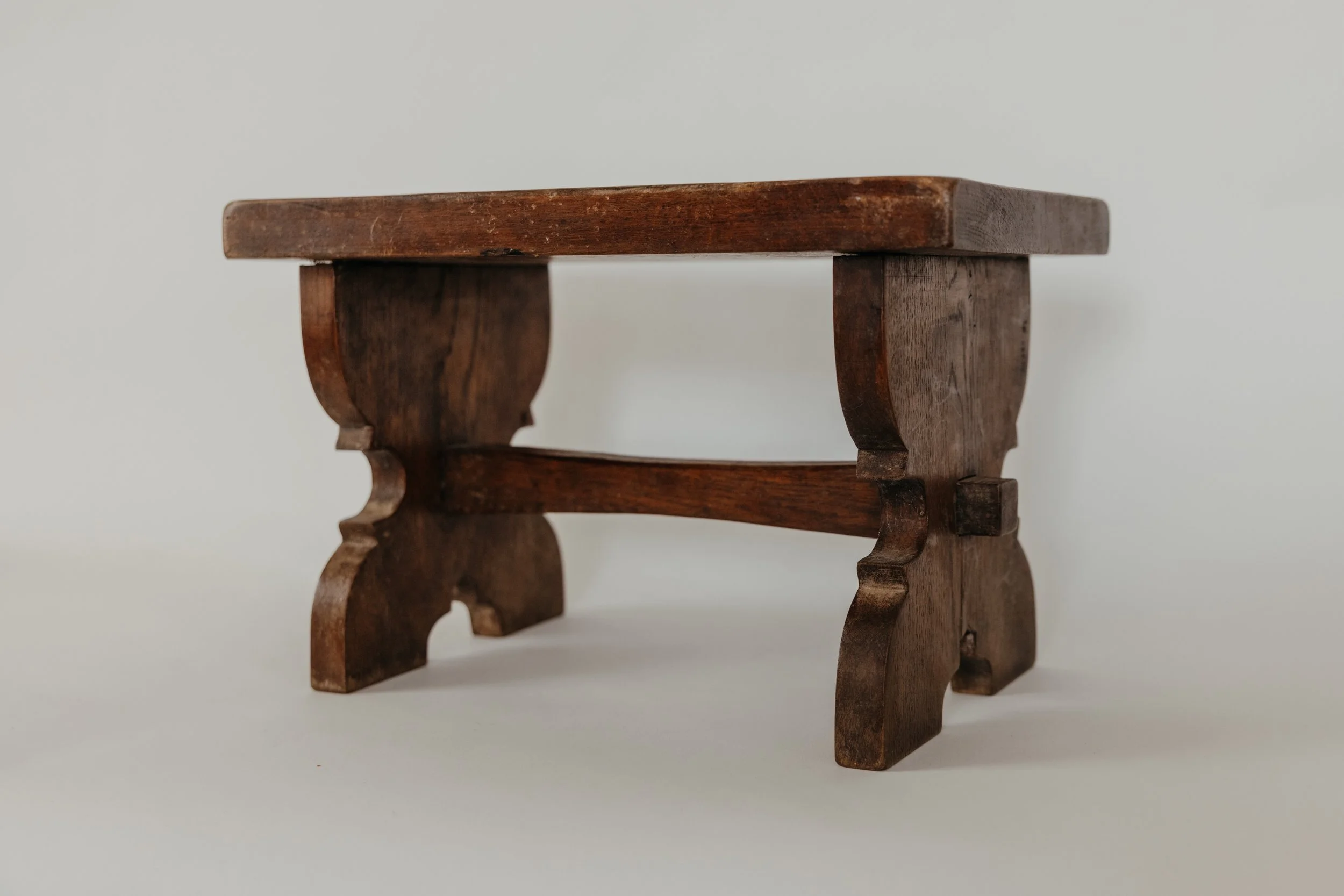 Hawthorn_Stool_3-29 (2 of 7).jpg