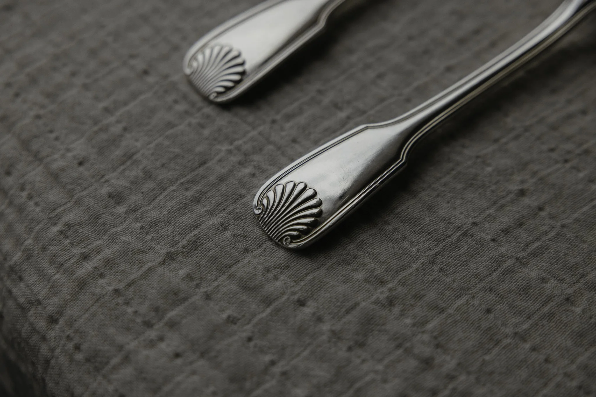 Vintage Christofle Silver Plated Knife & Pie Shell "Conchiglia" Server Set