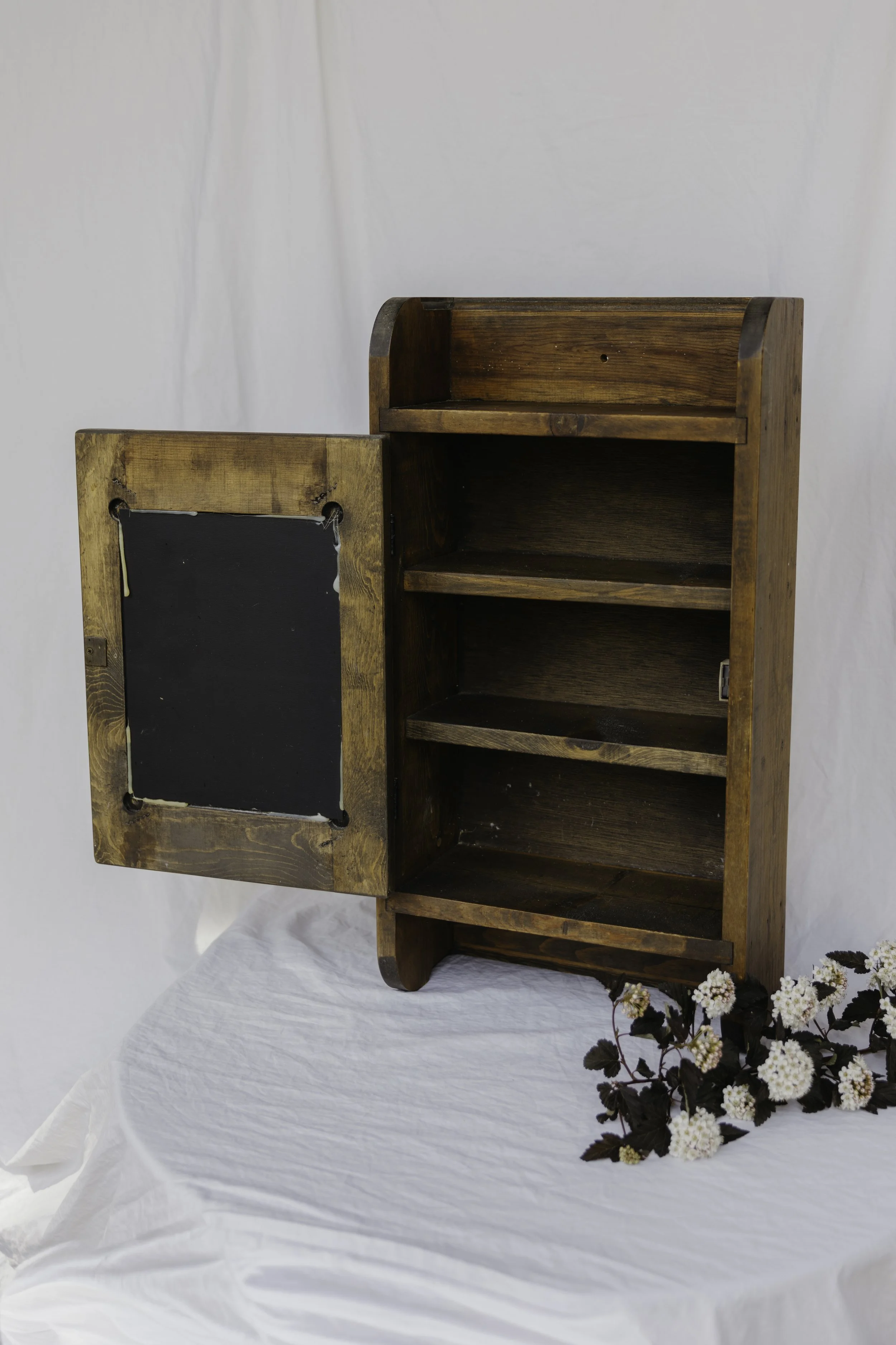Hawthorn _ Antiques & Vintage-963.jpg