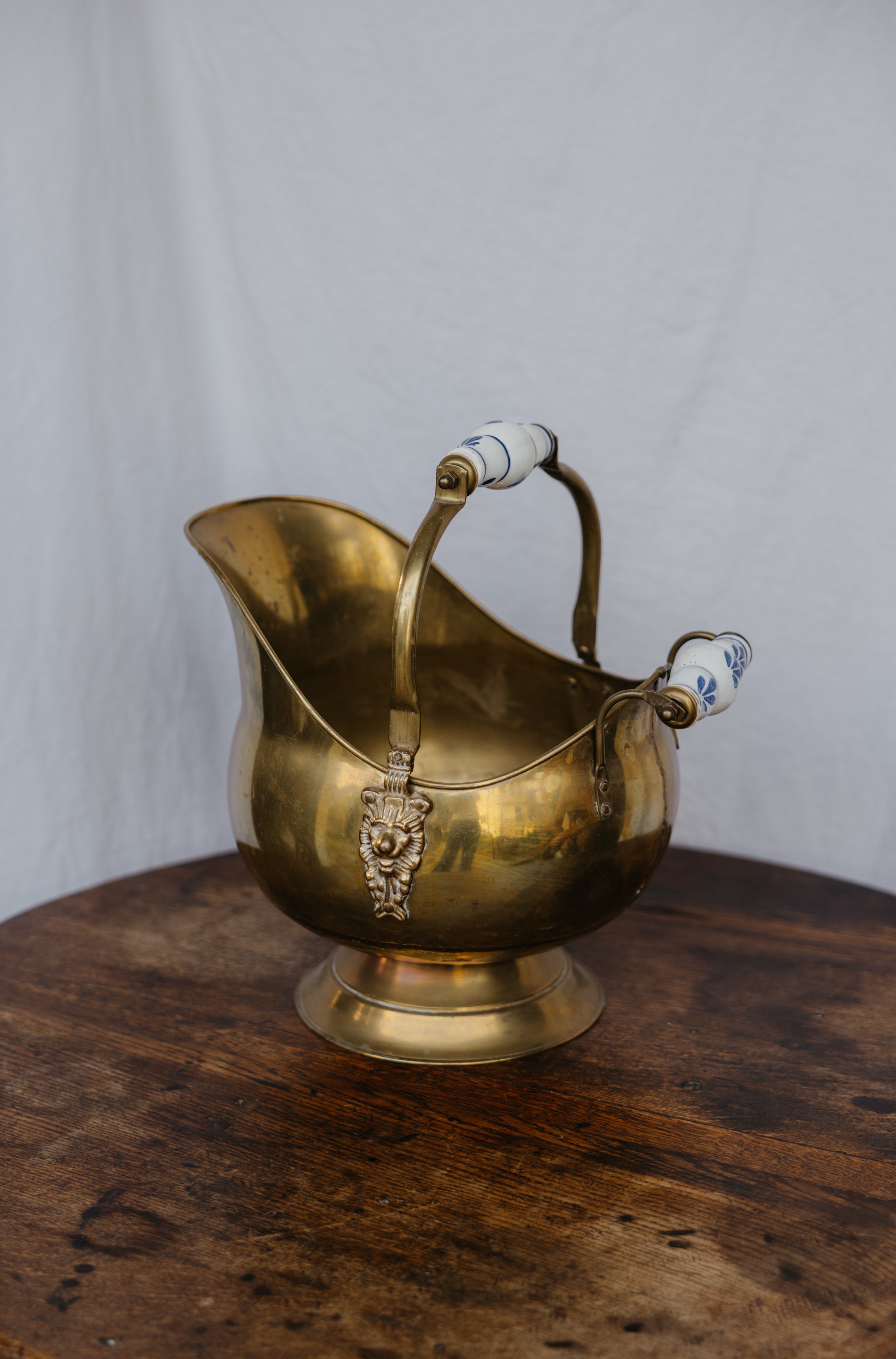 Brass Coal Scuttle Delft Tile Handle with Lion Motif