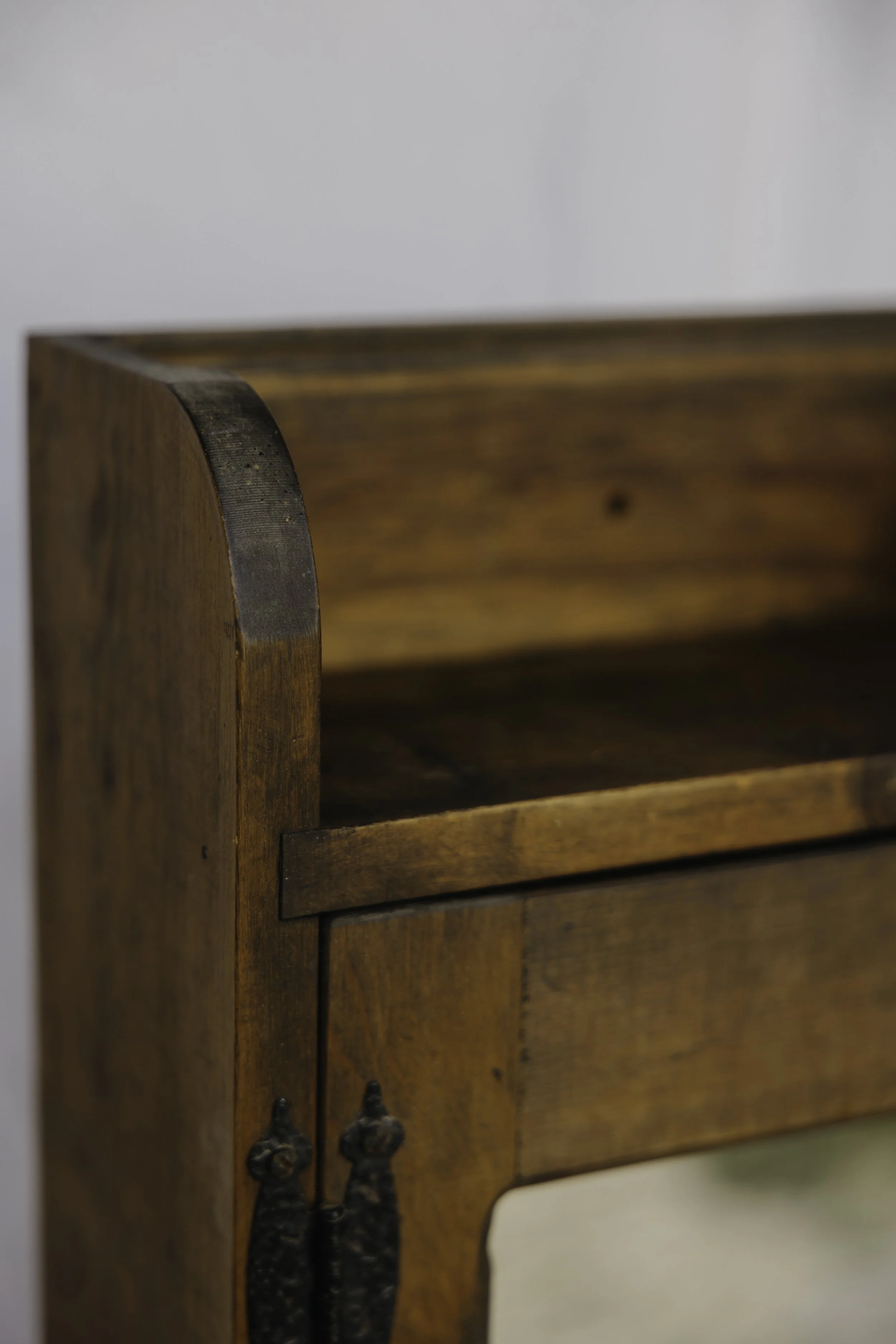 Hawthorn _ Antiques & Vintage-966.jpg