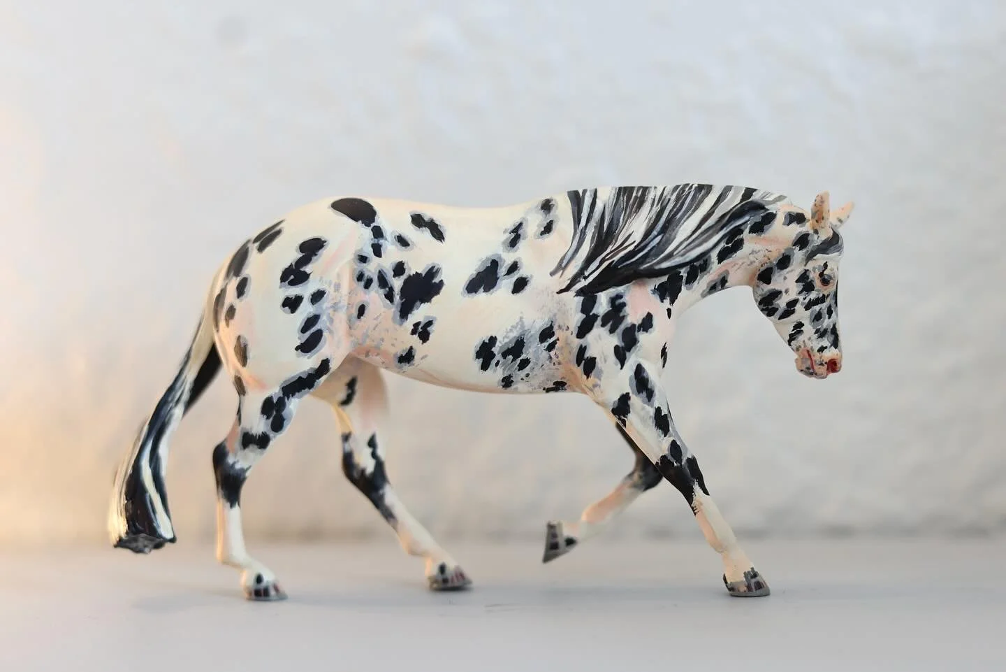 3D Stablemate scale Lena by Monika West / Black Leopard Appaloosa 

Commission not for sale. 

Back at college which means no light box&hellip; I&rsquo;m gonna have to buy something to get better photos of the models I compete 😅

{Tags}
#modelhorse 