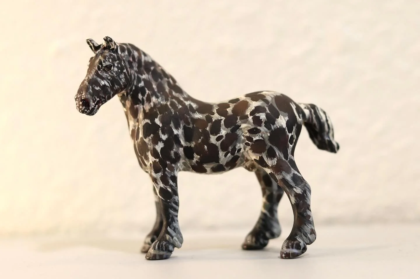 Breyer Stablemate Drafter | Extreme Leopard Appy 

Up for Auction 

https://www.facebook.com/share/p/14UNjohPtgN/?

{Tags}
#breyer #breyermodelhorse #breyermodelhorses #breyerhorsephotography #breyerhorses #modelhorse #modelhorsesofinstagram #modelho