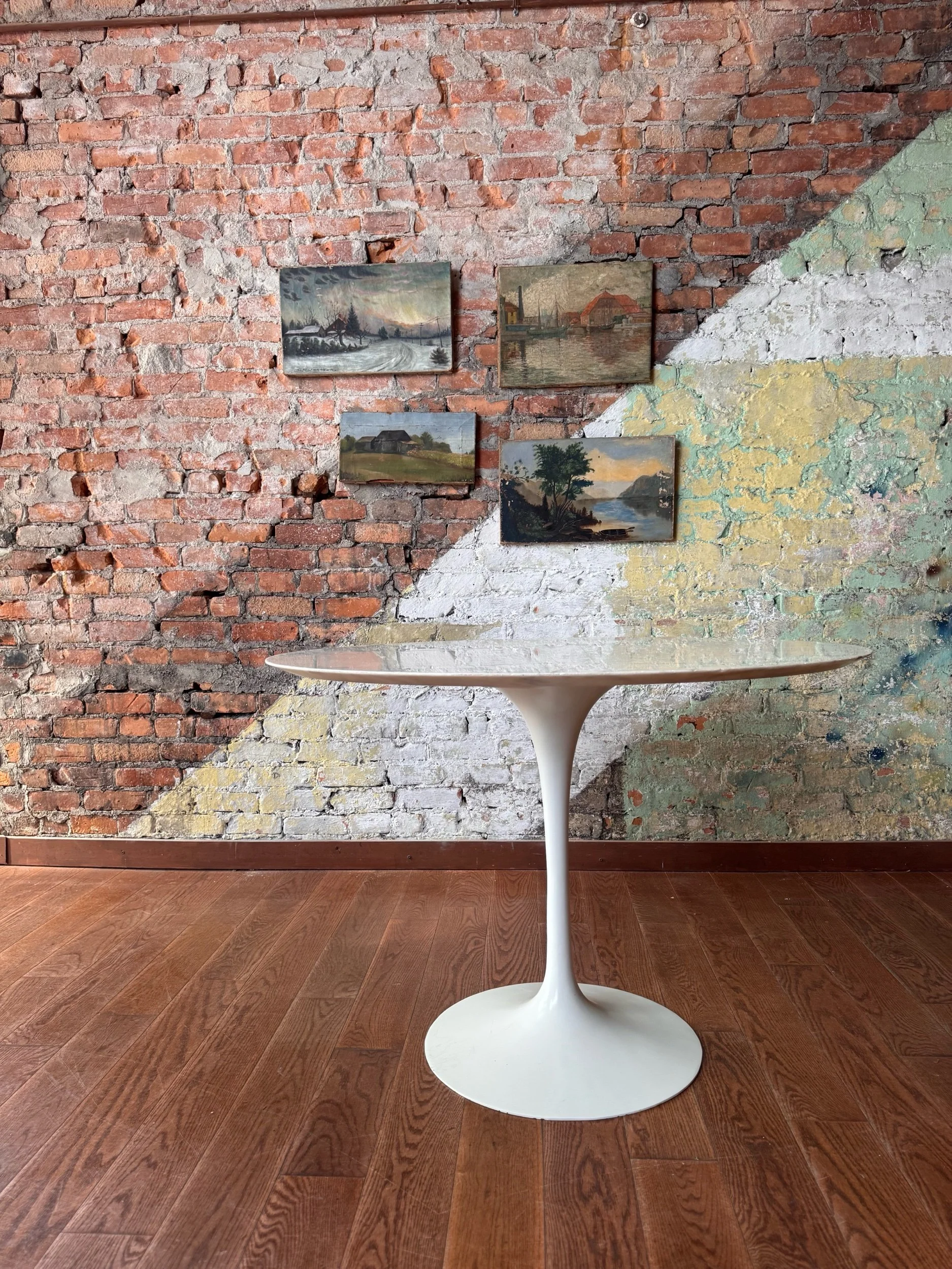 Early 1960s Eero Saarinen Tulip Table for Knoll, Marble Top | Circa 1960