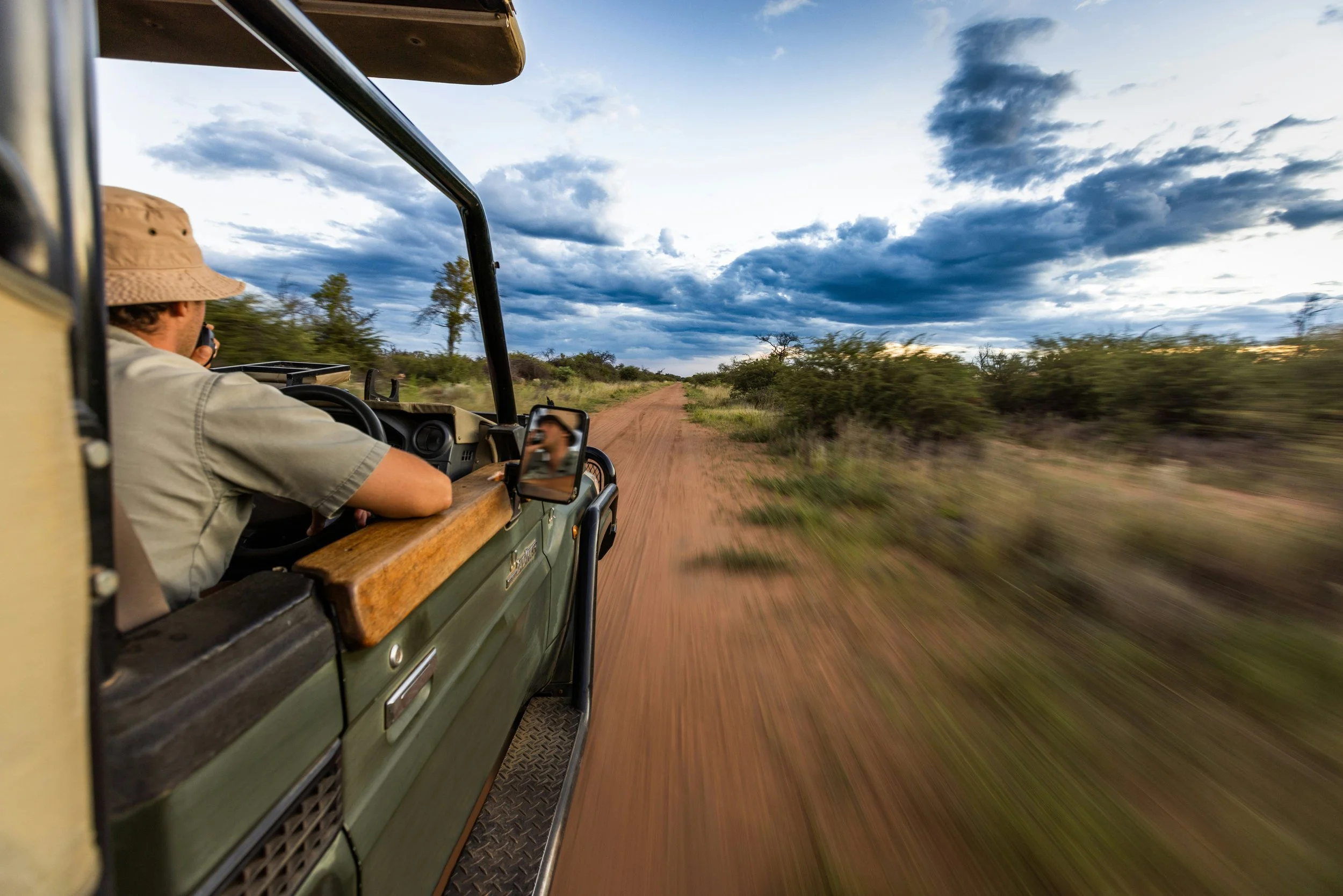 What to Pack for an African Safari: Clothing, Footwear and Practical Advice