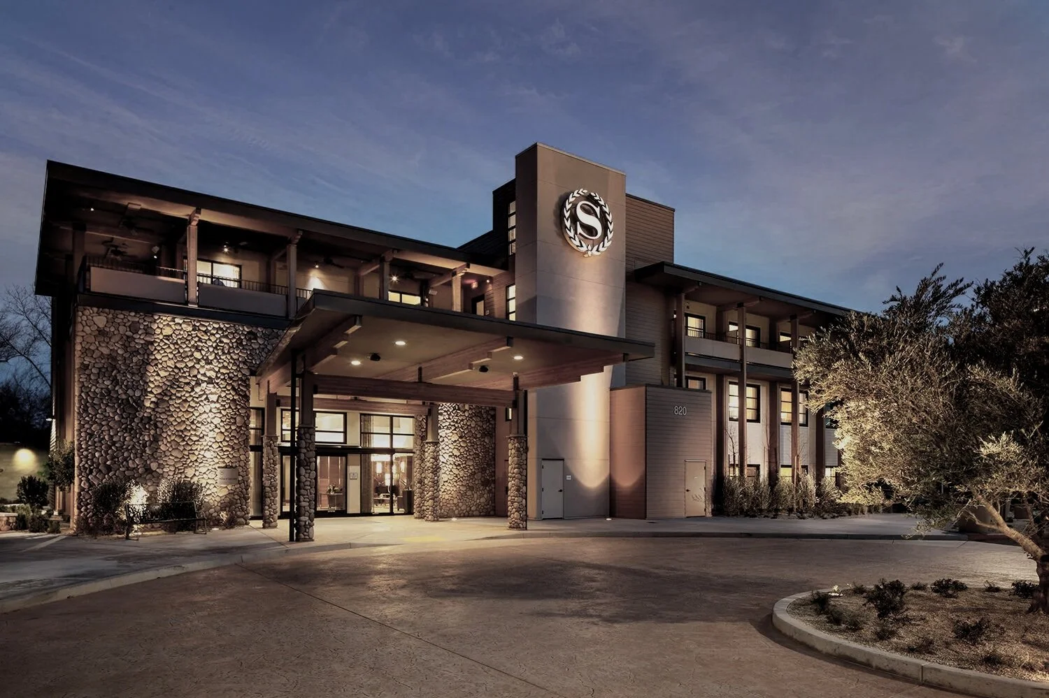 TB-Hotel-Exterior.jpg