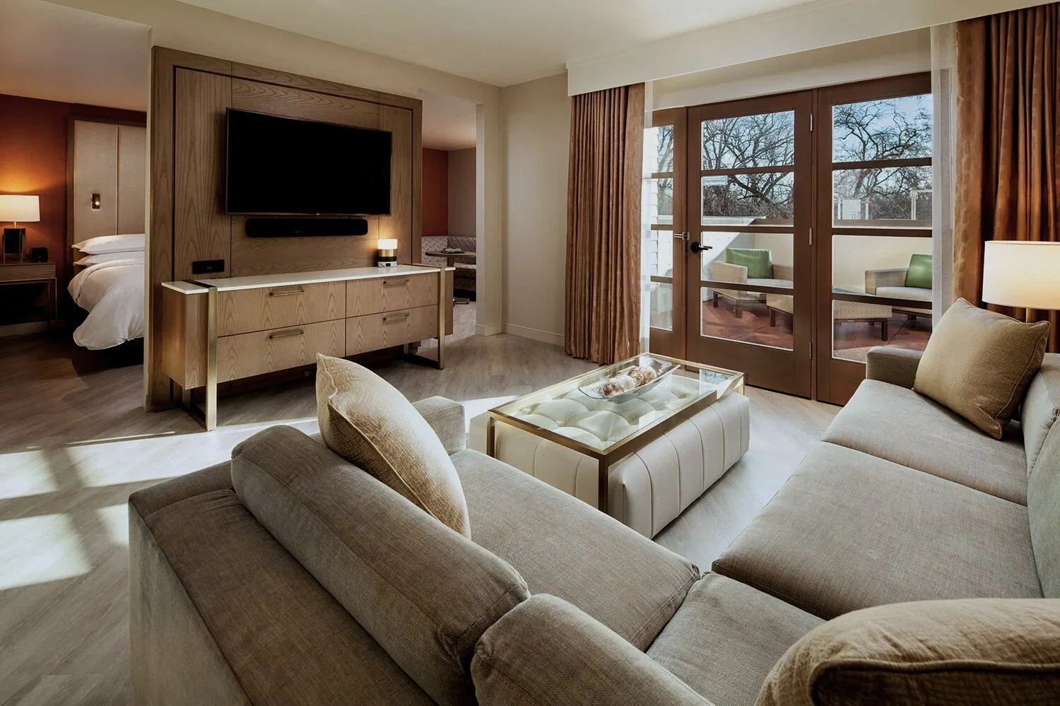 TB-King-Executive-Suite.jpg