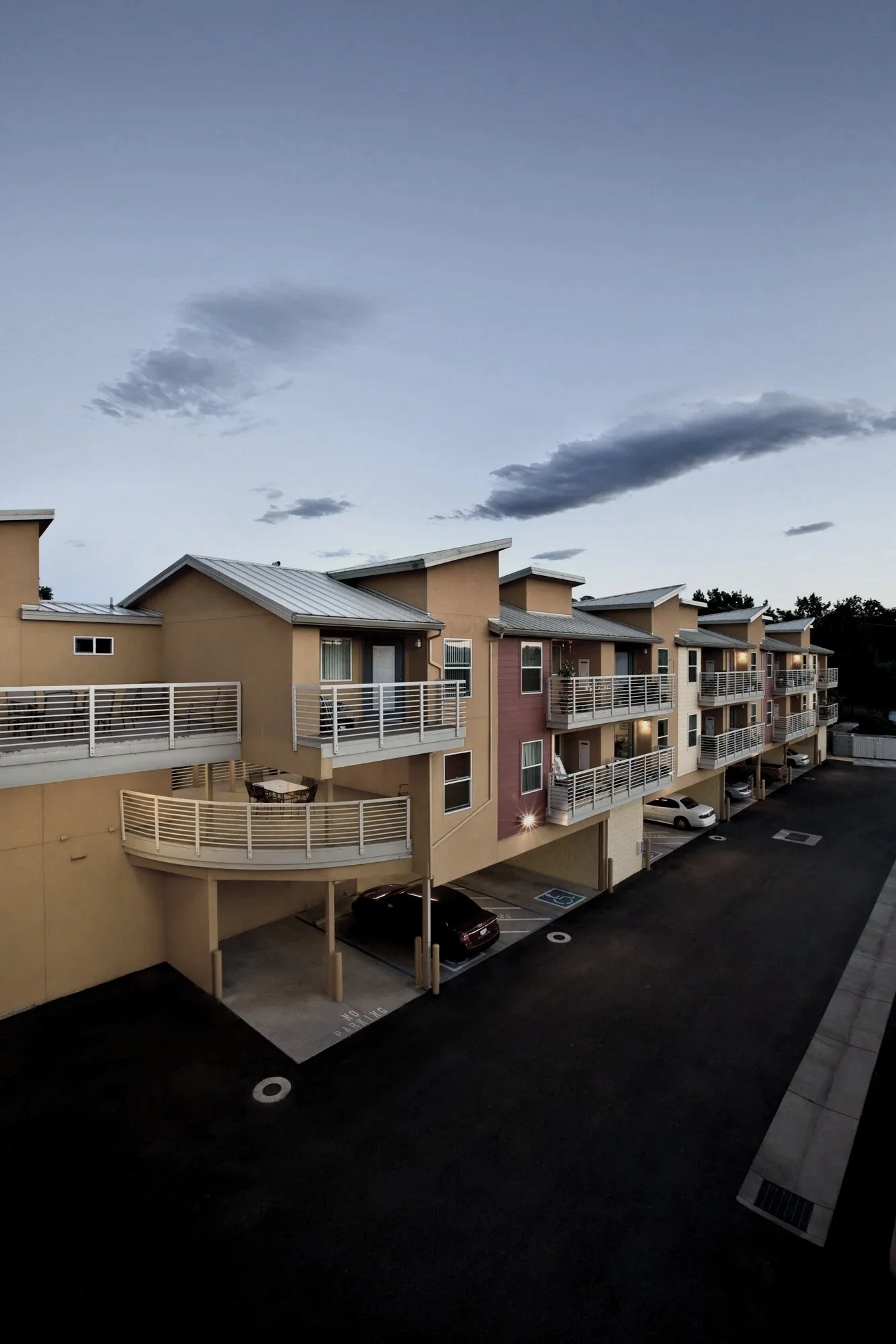 08-east-st-2016.jpg