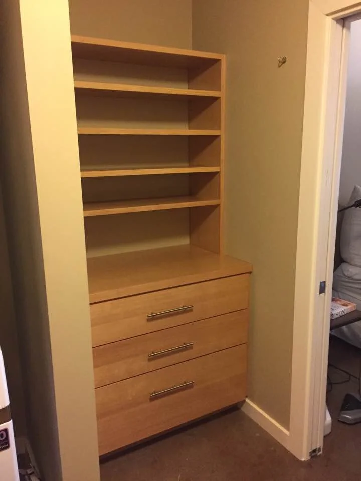 built in closet 1.jpg