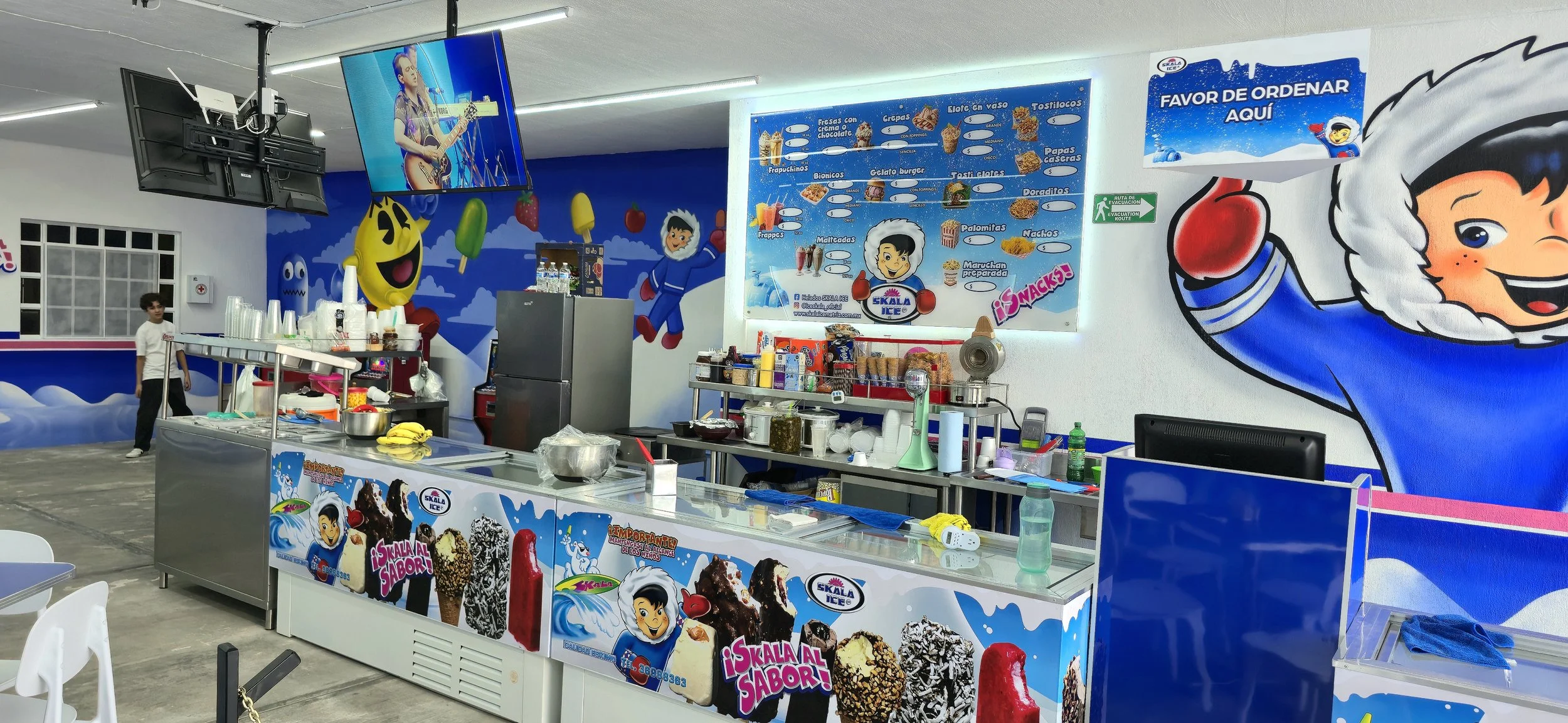 PALETERIA POR DENTRO