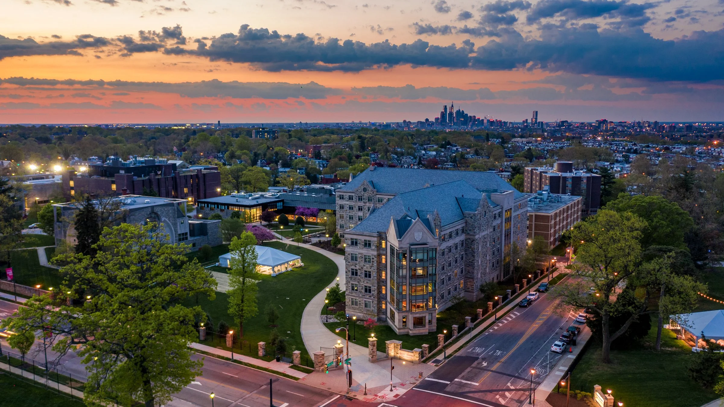 Saint Joseph's University