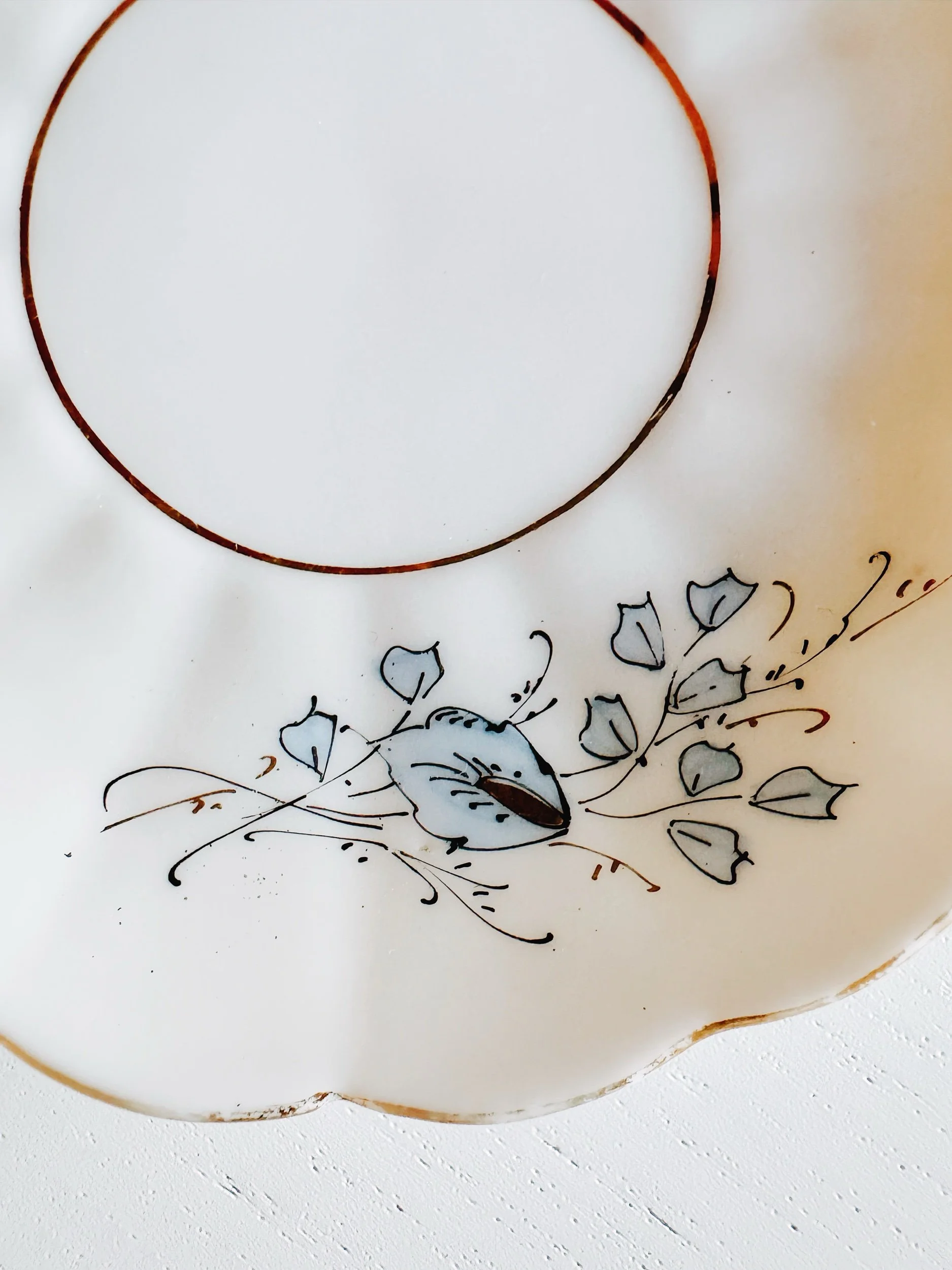 antique porcelain cup set  blue white gold