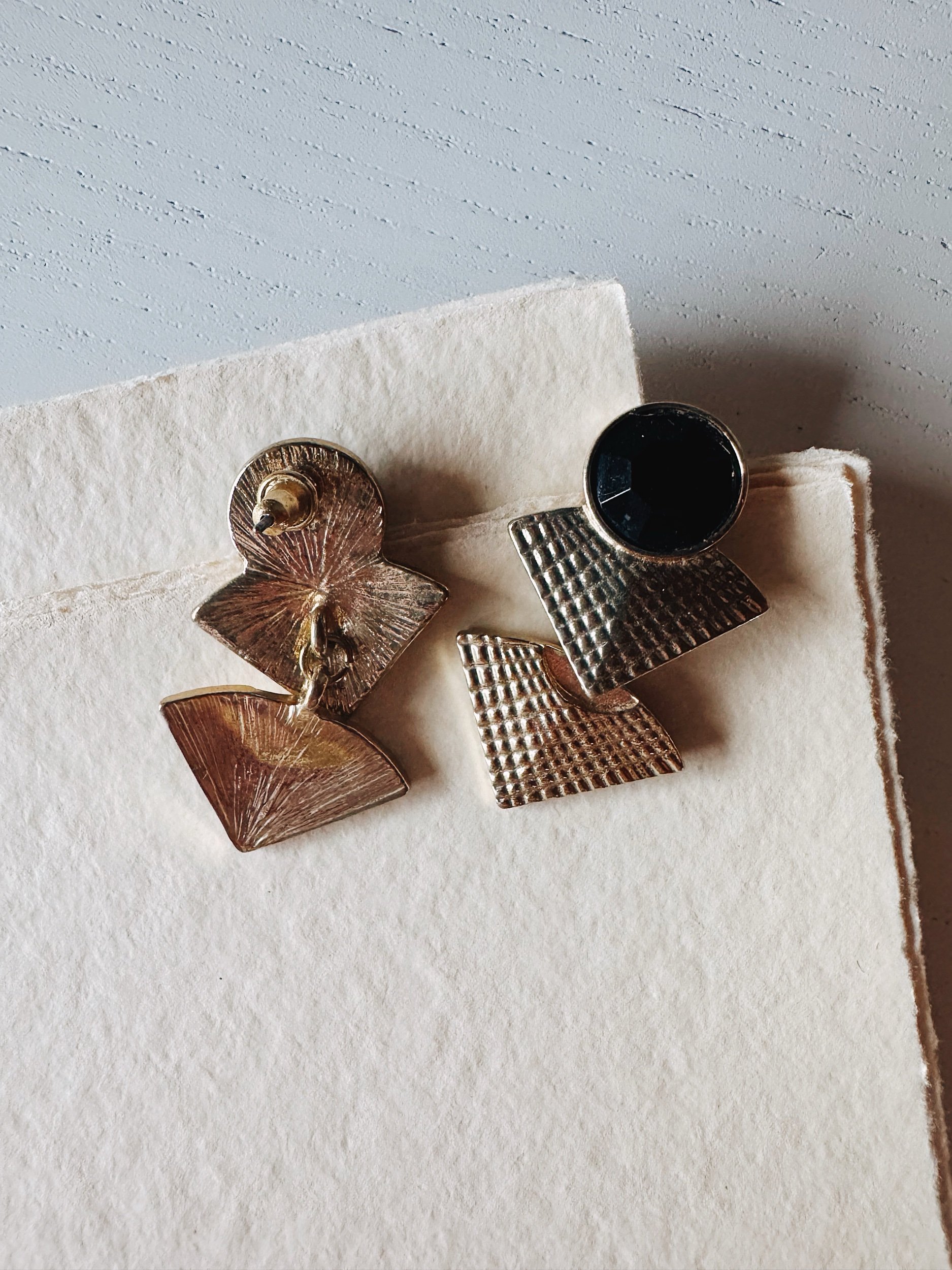 Vintage 80s Geometric Drop Earrings Retro Statement Jewelry onyx