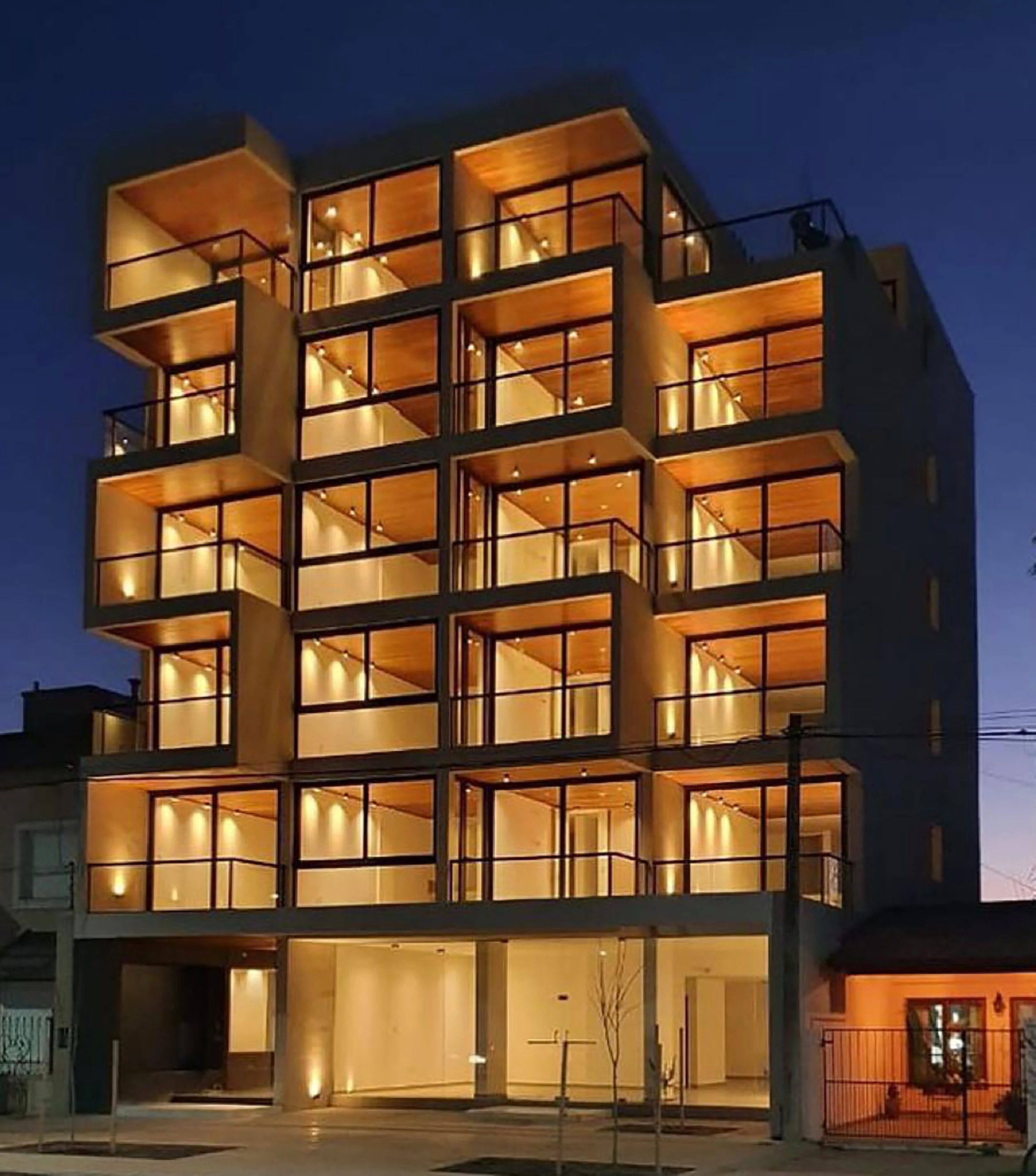 An image of The Float House.