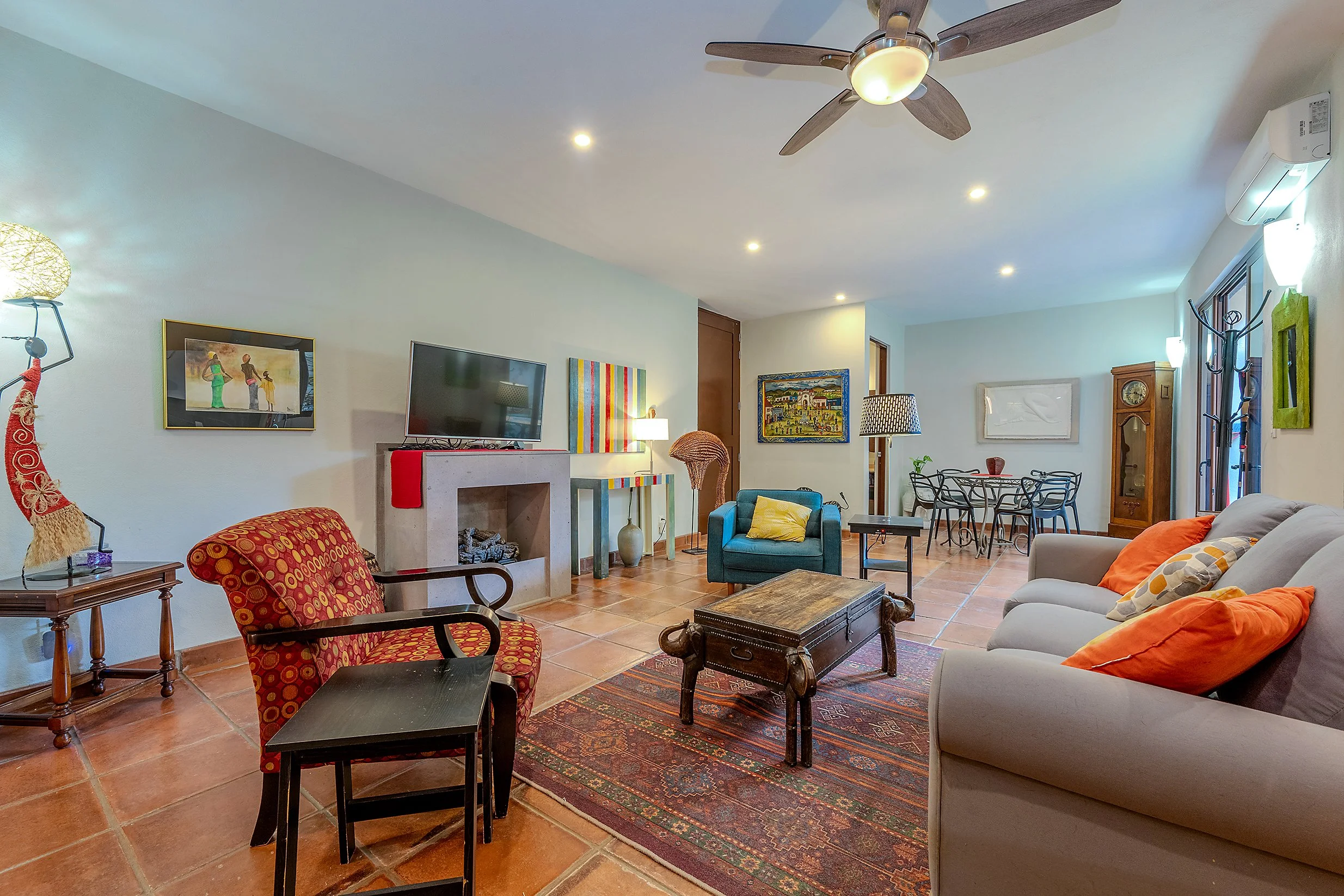 Single-level condo in San Antonio San Miguel de Allende with bright living room, patios, natural light, and walkable location near Centro