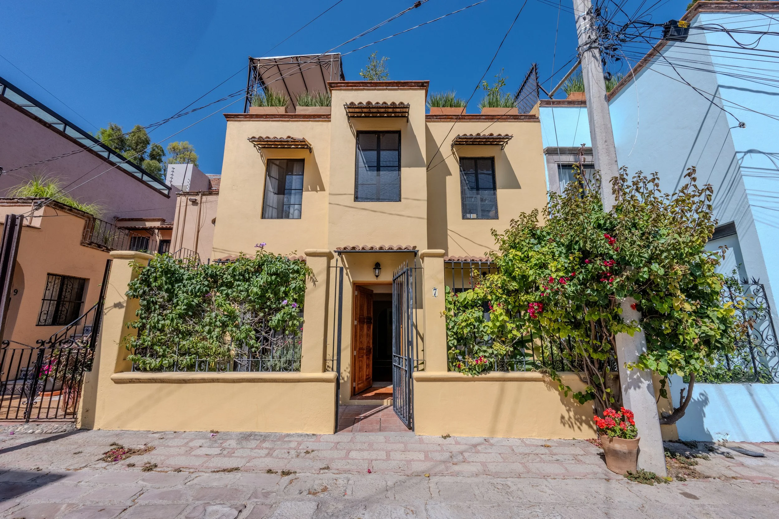 Colonial-style home on a quiet street in the Guadiana neighborhood of San Miguel de Allende