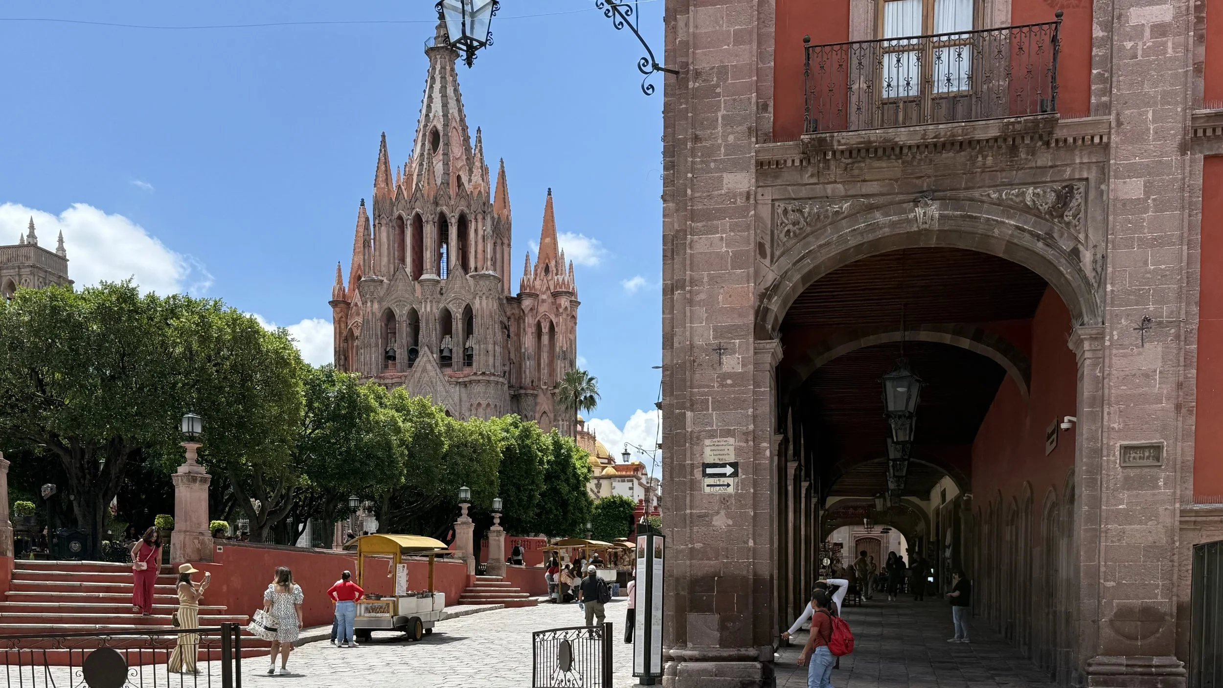 Centro Histórico Neighborhood Guide: Living in the Heart of San Miguel de Allende
