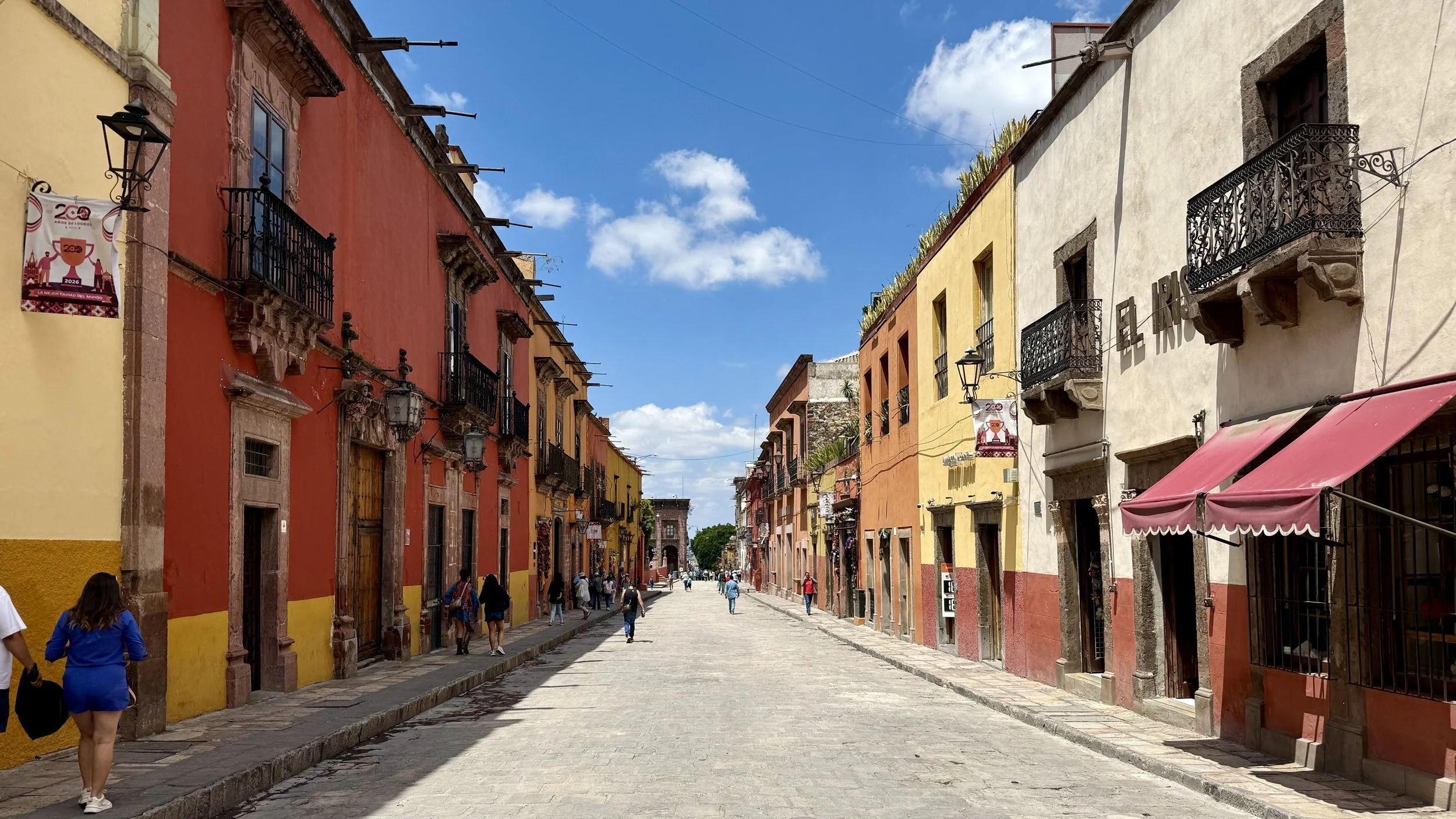 View down Calle San Francisco toward the Jardín in Centro, San Miguel de Allende