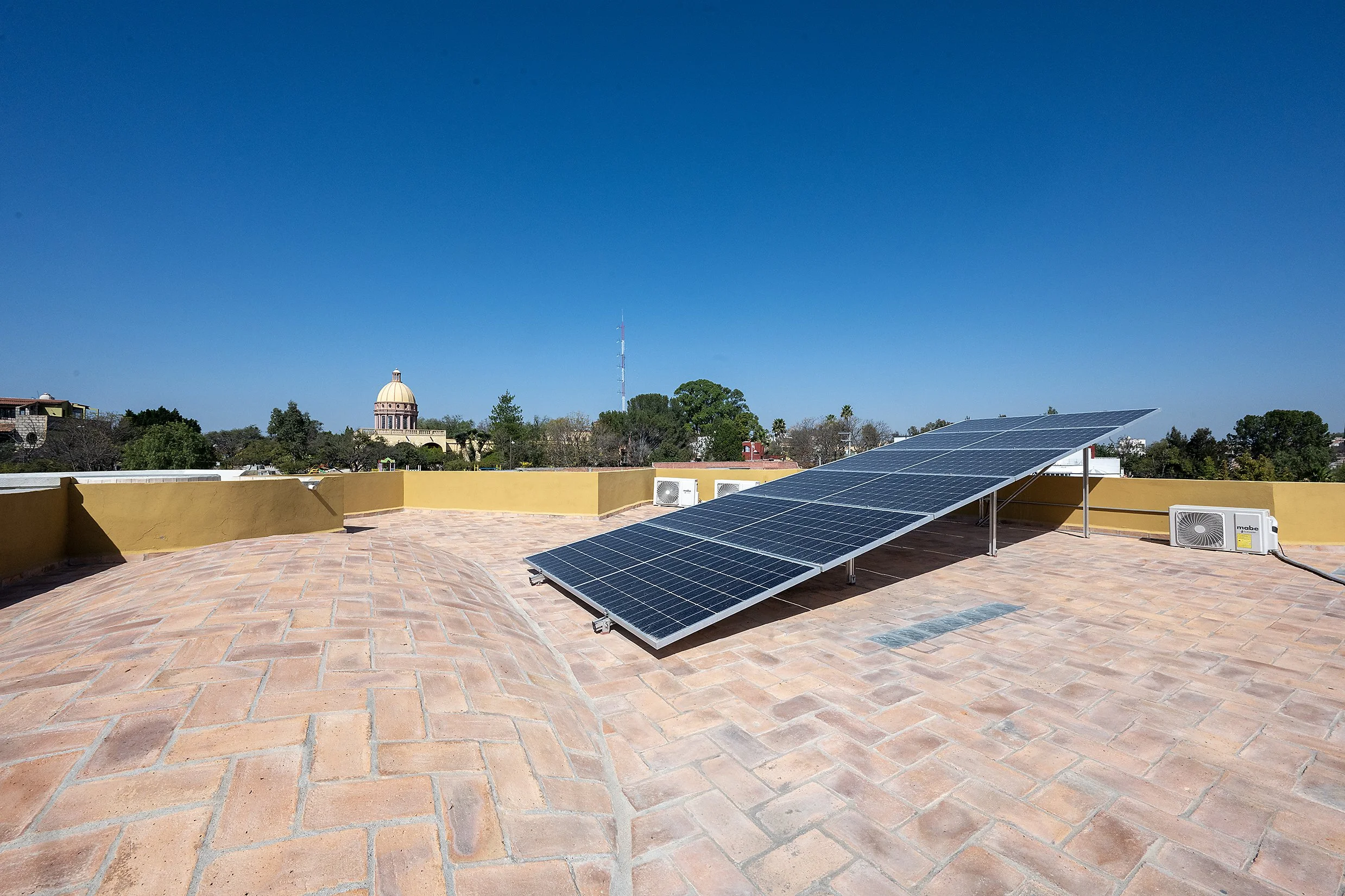 Home in San Miguel de Allende with rooftop solar panels