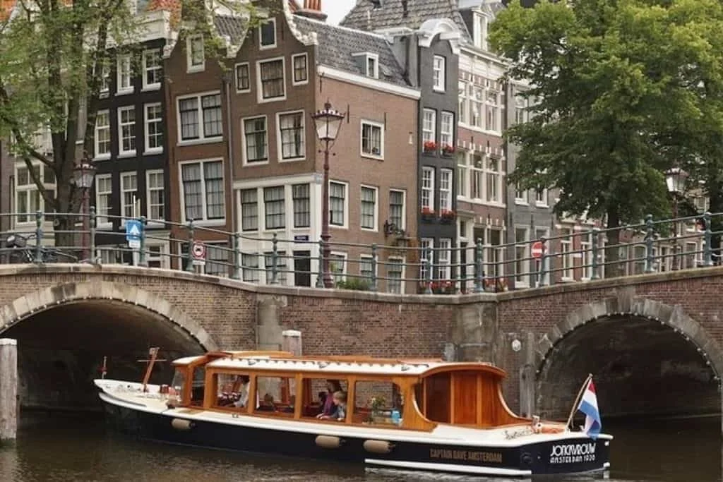 Sixty Minute River Cruise on Amsterdam Canals