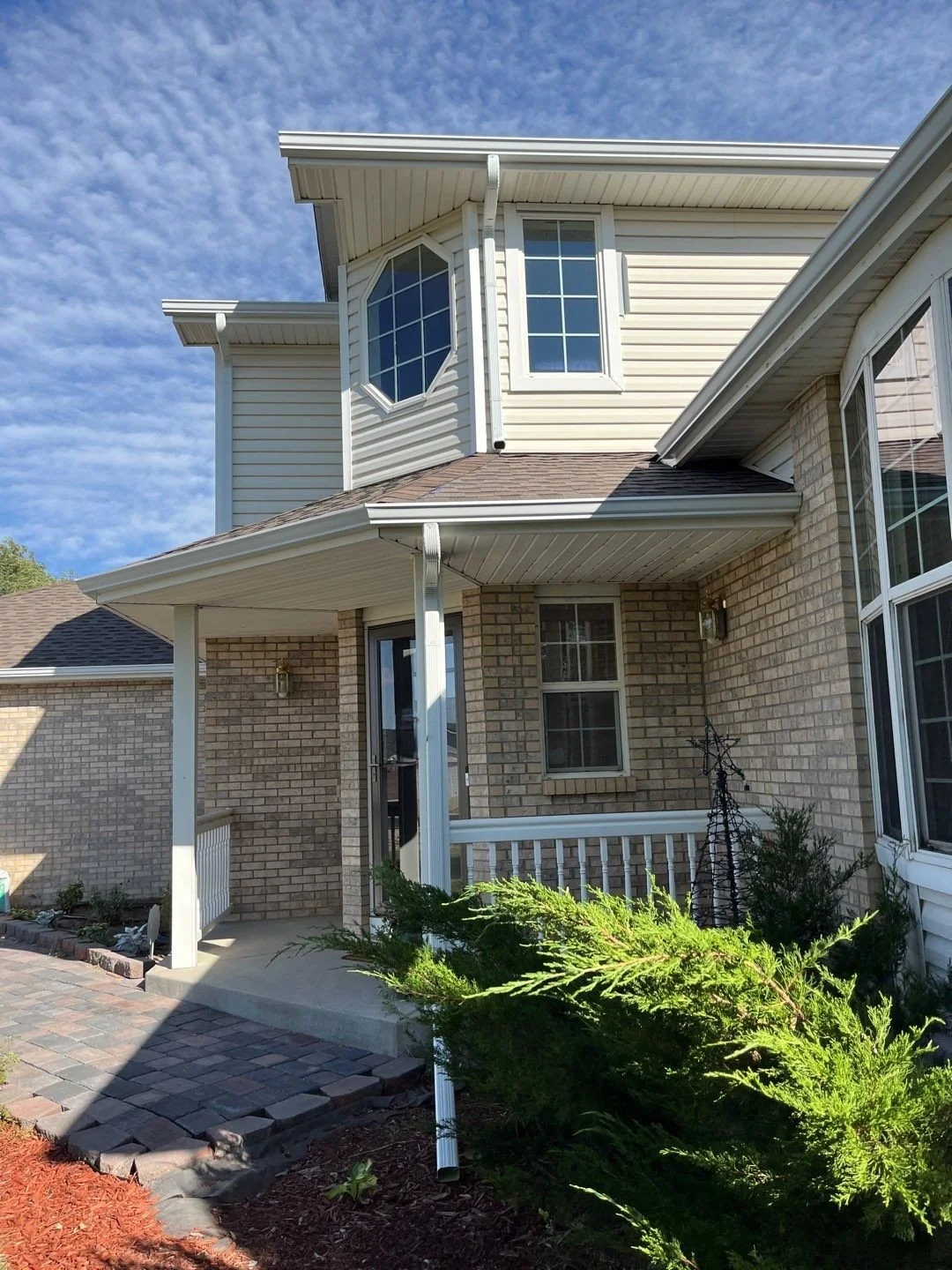 brighton-co-front-entry-gutter-installation.jpg