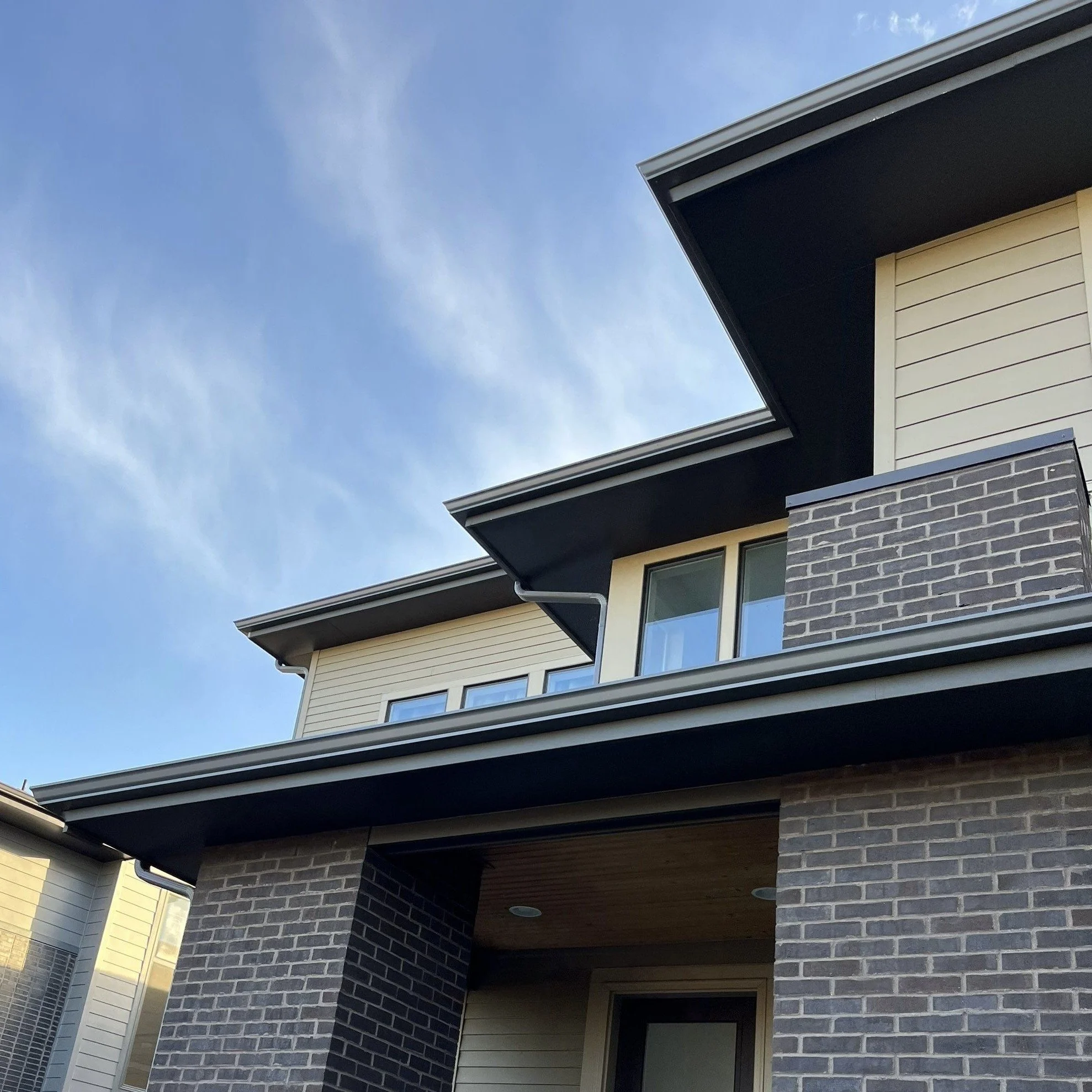 denver-metro-co-seamless-gutter-installation-05.jpg