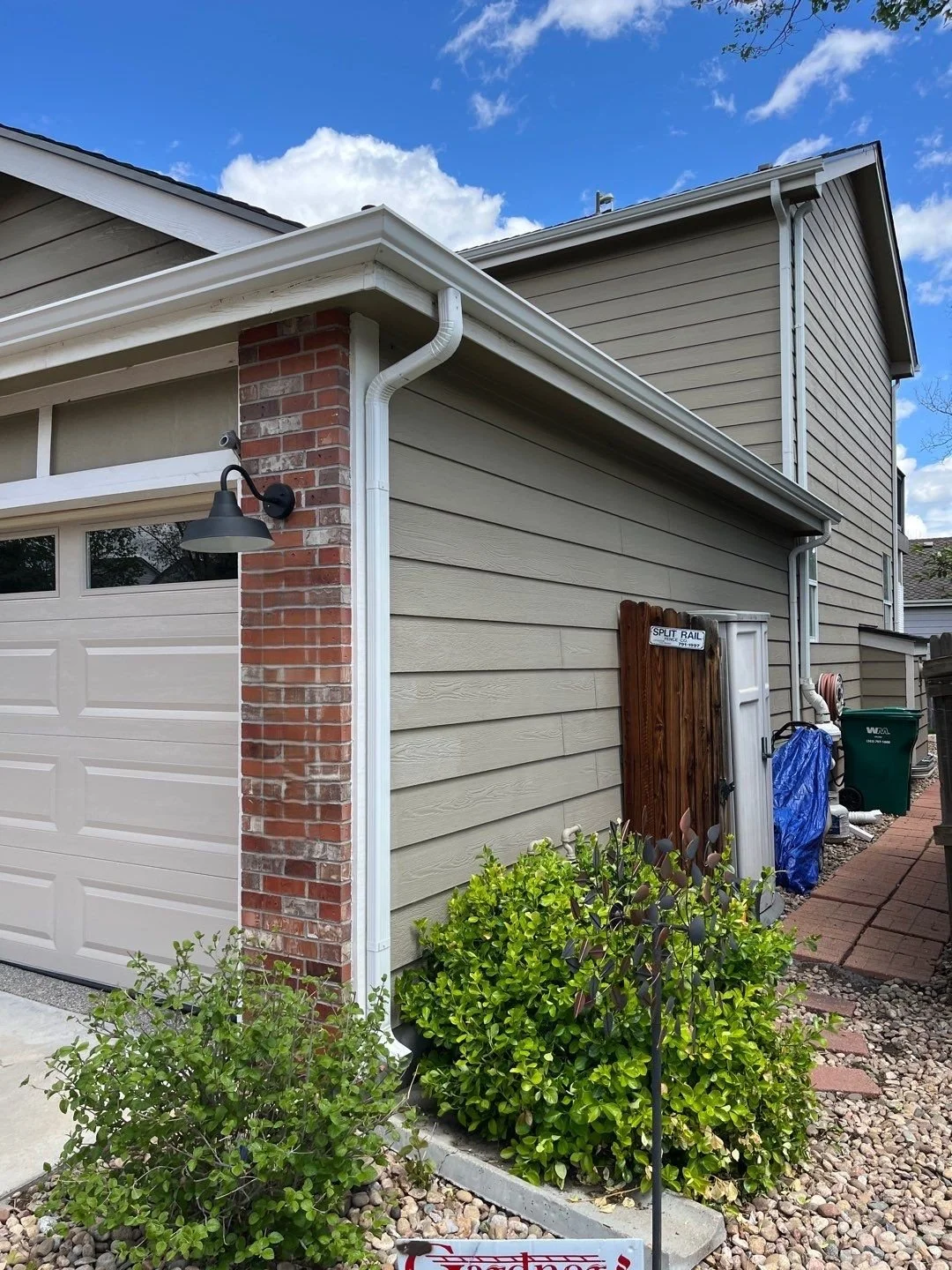 littleton-co-garage-gutter-and-downspout-installation.jpg