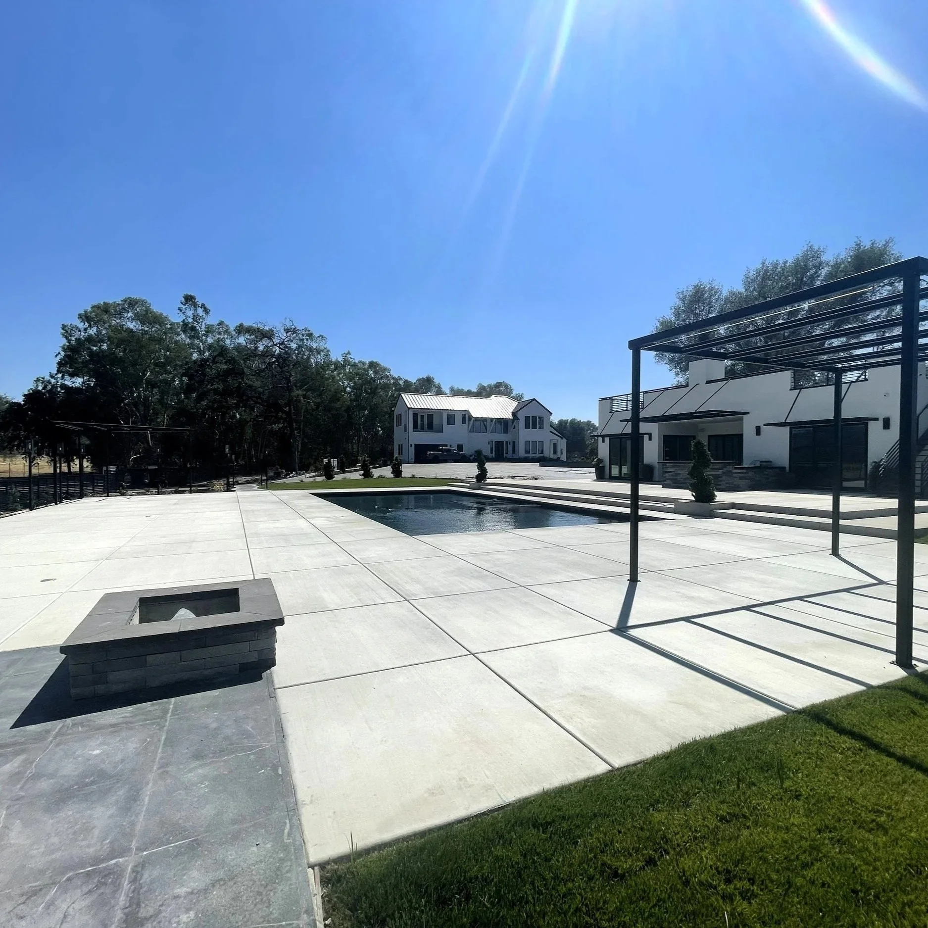 Pool, Daybed, & Firepit