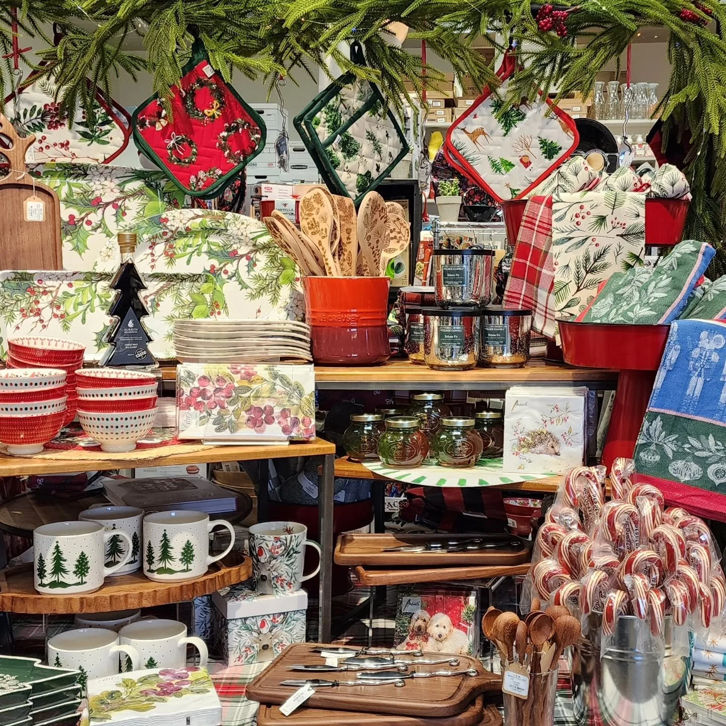 Open House Weekend at Pepperberries - Mark Your Calendars! 📅 

 🎉 We&rsquo;re kicking off the holiday season with two days of flavor, fun, and festive finds! ❄️ 

👩&zwj;🍳 Live Demos &ndash; See some of our products in action and pick up some kitc