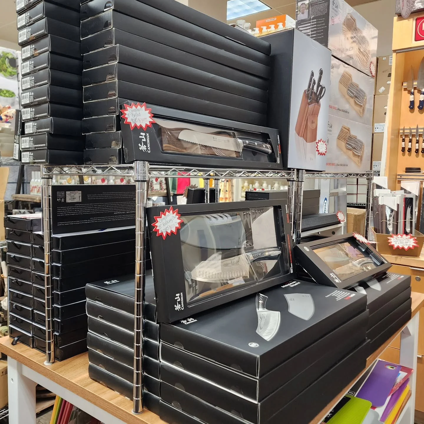 🎄⌛️6 days to go until Christmas!? 😳

We have a fresh stock of Cangshan and Shun knives&mdash;a perfect gift for the cook in your life (or yourself) 😉 

Swing by and shop local this holiday season!