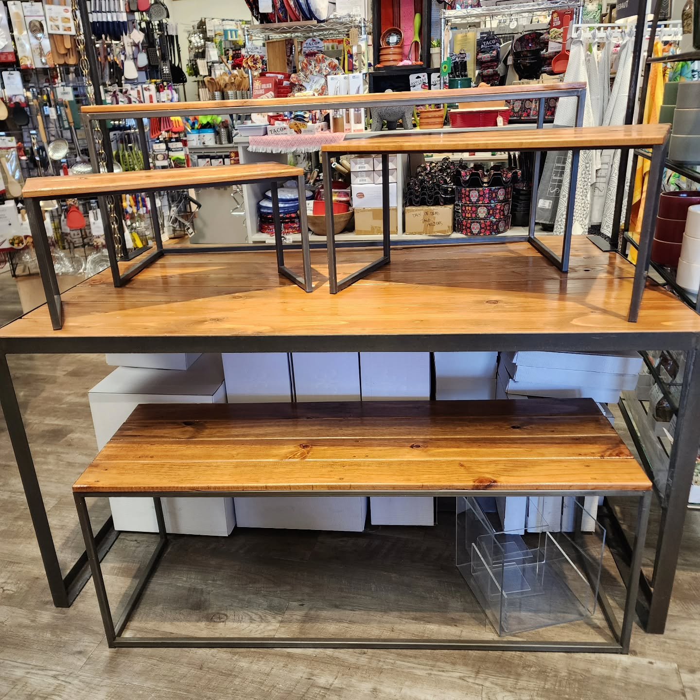 🐣Before ➡️ After

🧺 Our "Grown Up Easter Baskets" are out and they're the stars of our Easter display! Each one themed with kitchen goodies and treats - meant to spark ideas for putting together something thoughtful for a loved one (or yo