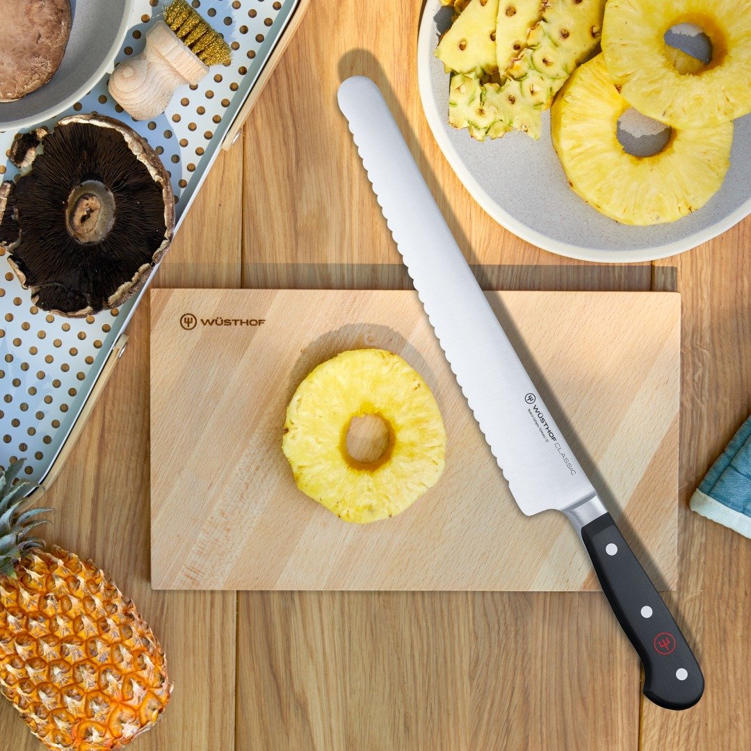 Summer cooking starts with great ingredients ☀️

A trip to the farmer's market, a basket full of fresh produce, and the right tools can turn simple ingredients into memorable meals.

From ripe tomatoes and fresh herbs to juicy stone fruit and sweet p
