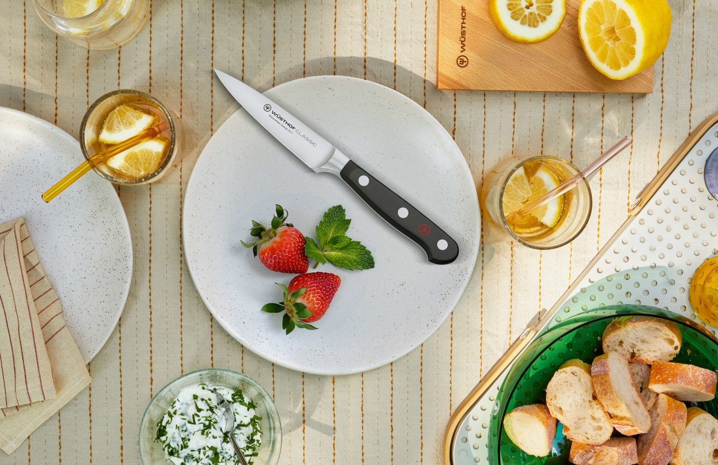 Fresh summer ingredients deserve tools that help them shine. 🍓🌿

Nothing says summer quite like a trip to the farmers market. Fresh strawberries, warm bread, and fragrant herbs are all you need to create something memorable.

Simple recipes become 