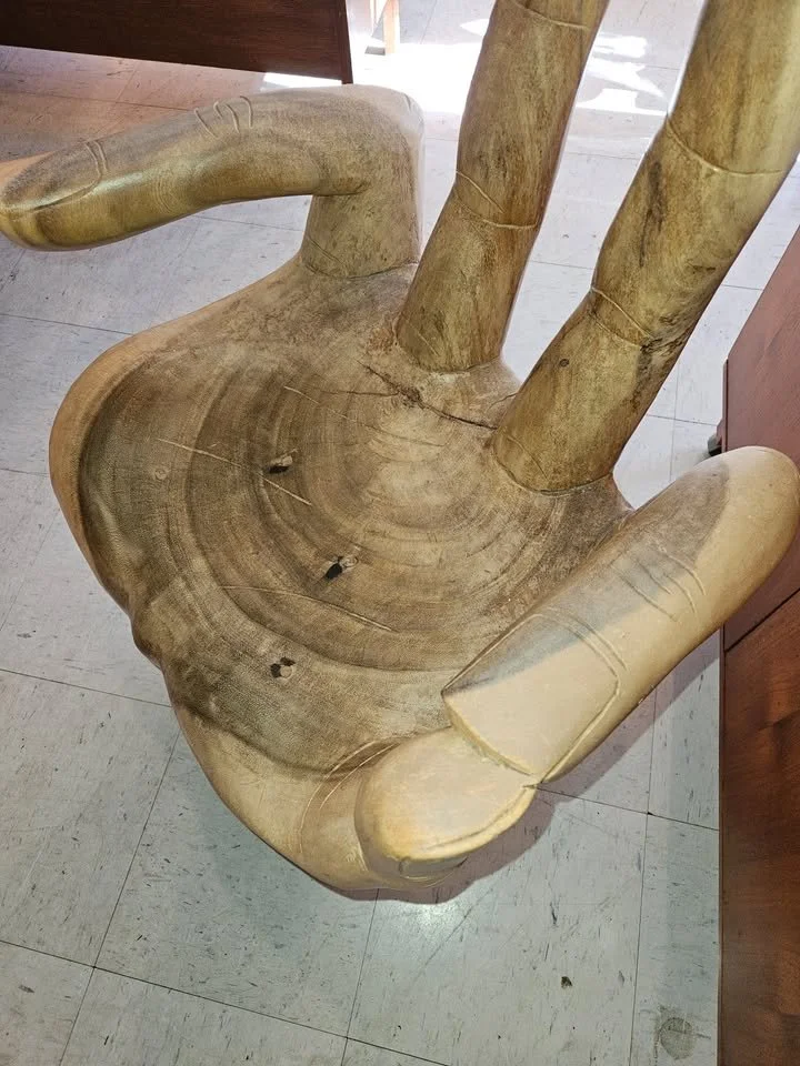 Hand chair 2.jpg
